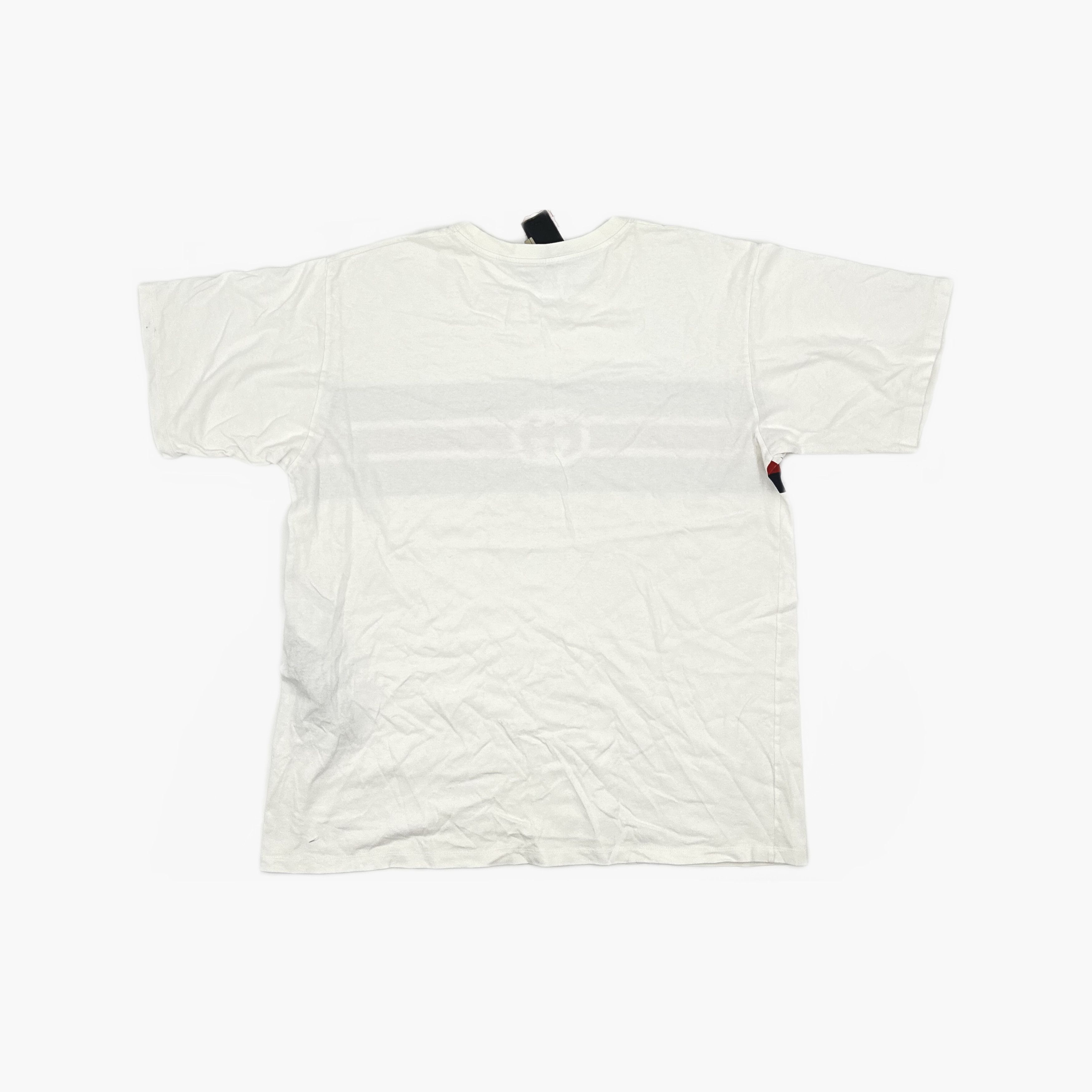 Gucci Gucci Stripe Logo T-Shirt Size XL Size US XL / EU 56 / 4 - 2 Thumbnail