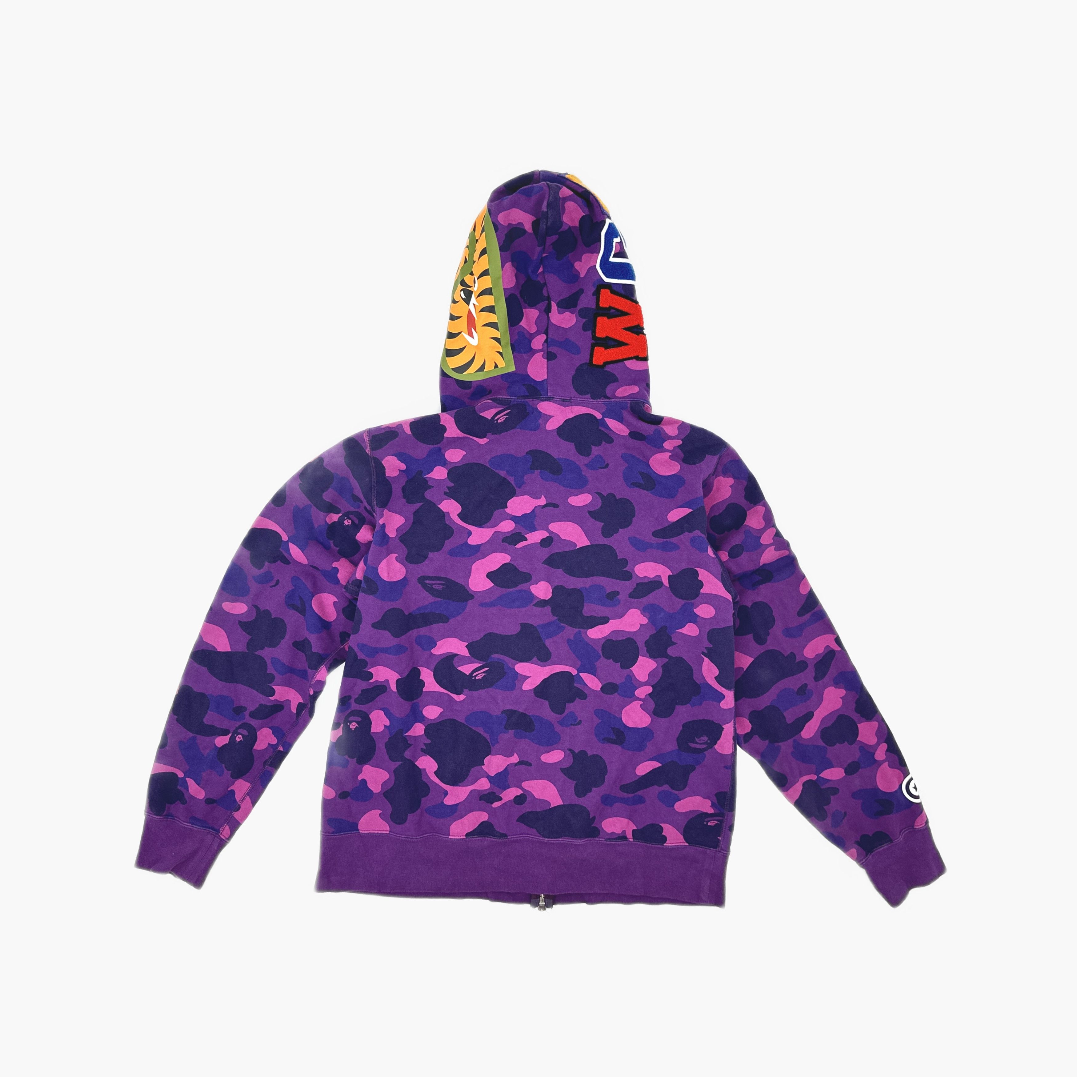 Bape A BATHING APE Purple Camo Shark Hoodie Size L Size US L / EU 52-54 / 3 - 2 Thumbnail