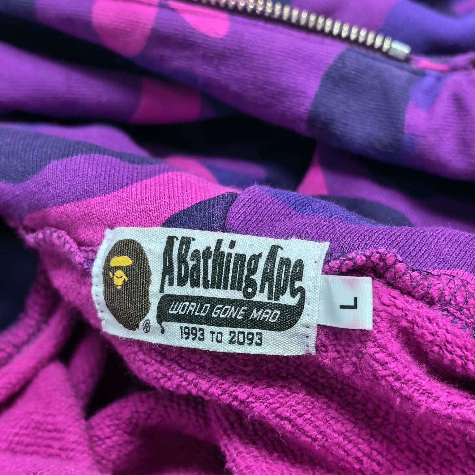 Bape A BATHING APE Purple Camo Shark Hoodie Size L Size US L / EU 52-54 / 3 - 3 Thumbnail