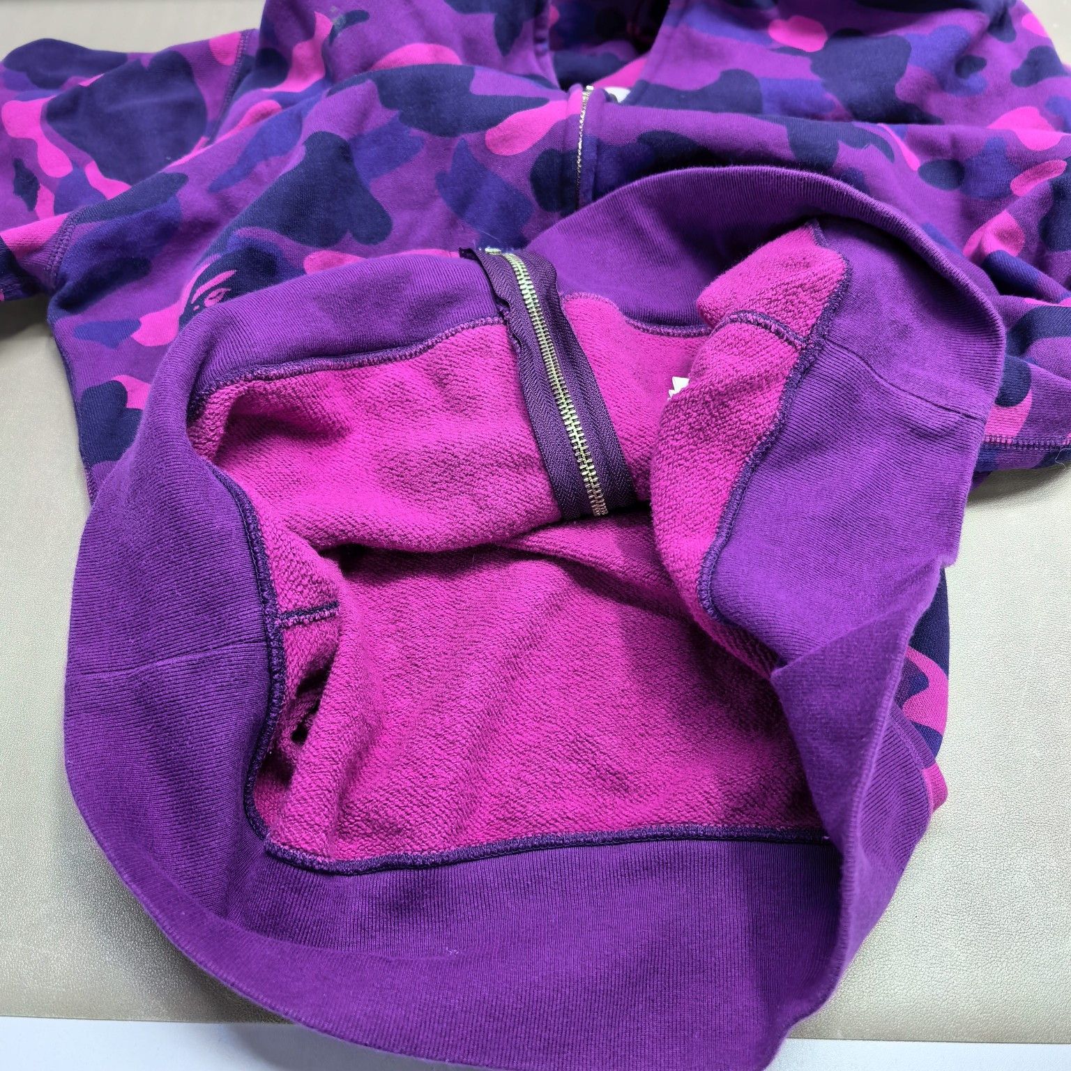 Bape A BATHING APE Purple Camo Shark Hoodie Size L Size US L / EU 52-54 / 3 - 11 Thumbnail