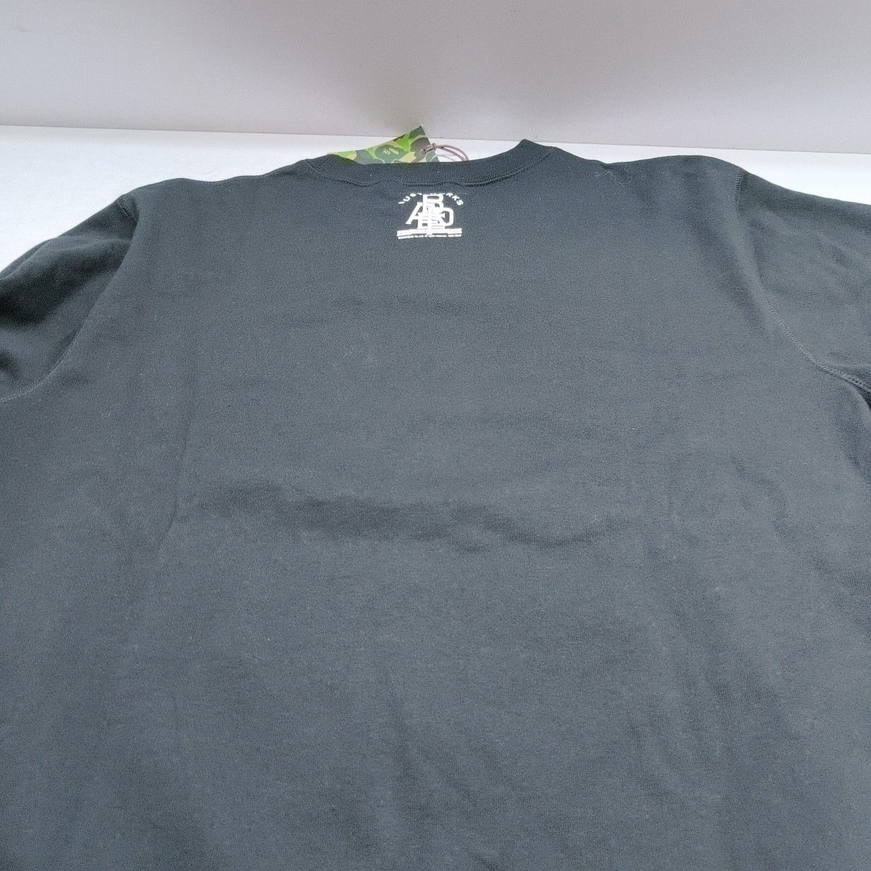 Bape A BATHING APE Graphic Crewneck Sweatshirt Size XXL Size US XXL / EU 58 / 5 - 7 Thumbnail