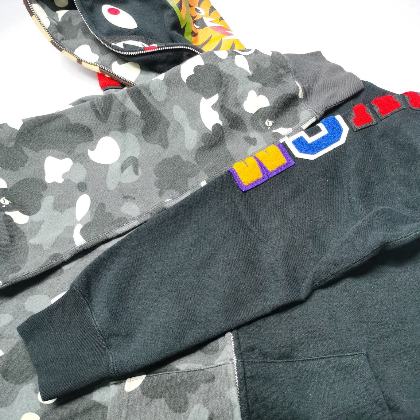 Bape A Bathing Ape Split Camo Full Zip Hoodie Size L Size US L / EU 52-54 / 3 - 16 Thumbnail