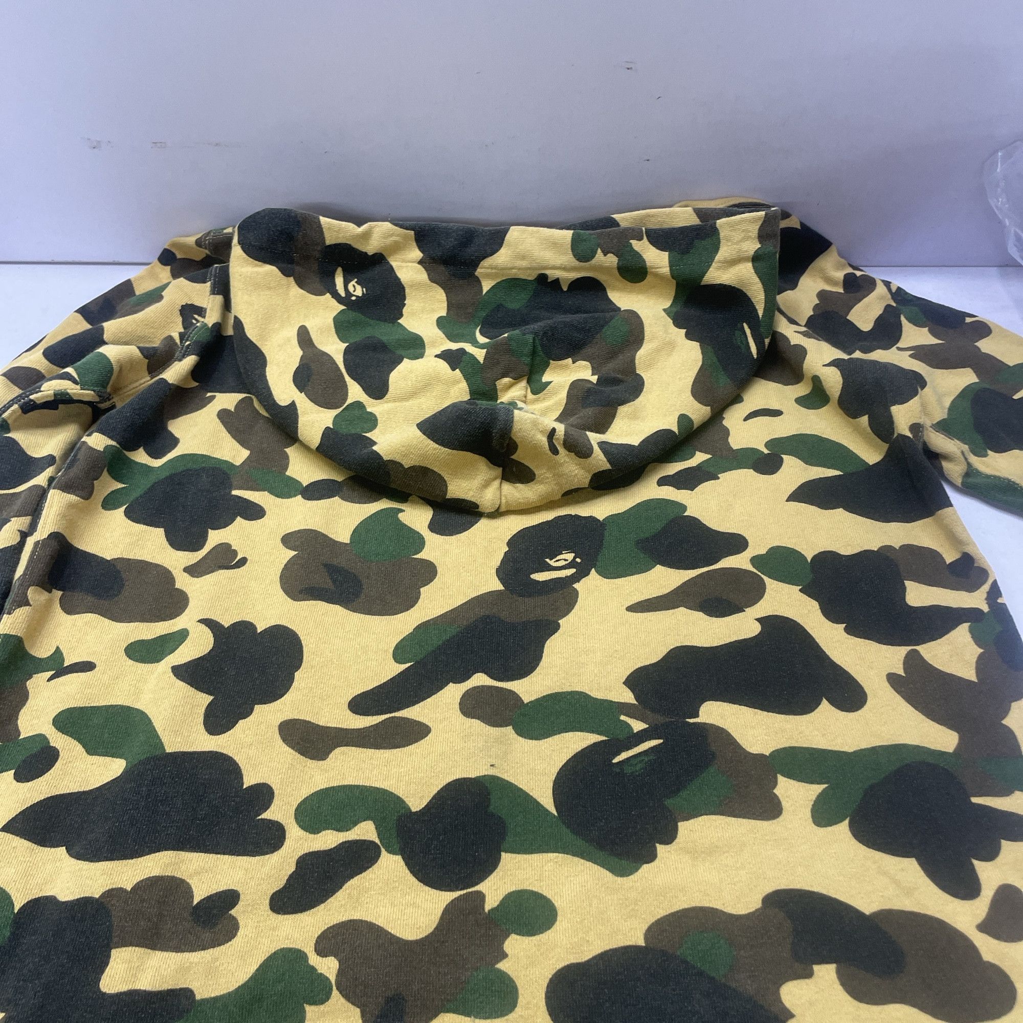 Bape A Bathing Ape Camo Hoodie Size S Size US S / EU 44-46 / 1 - 6 Thumbnail