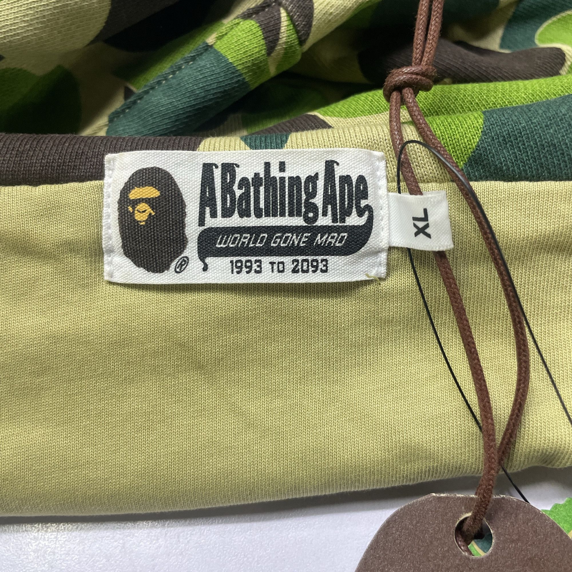Bape A BATHING APE Patchwork Camo Hoodie Size XL Size US XL / EU 56 / 4 - 3 Thumbnail