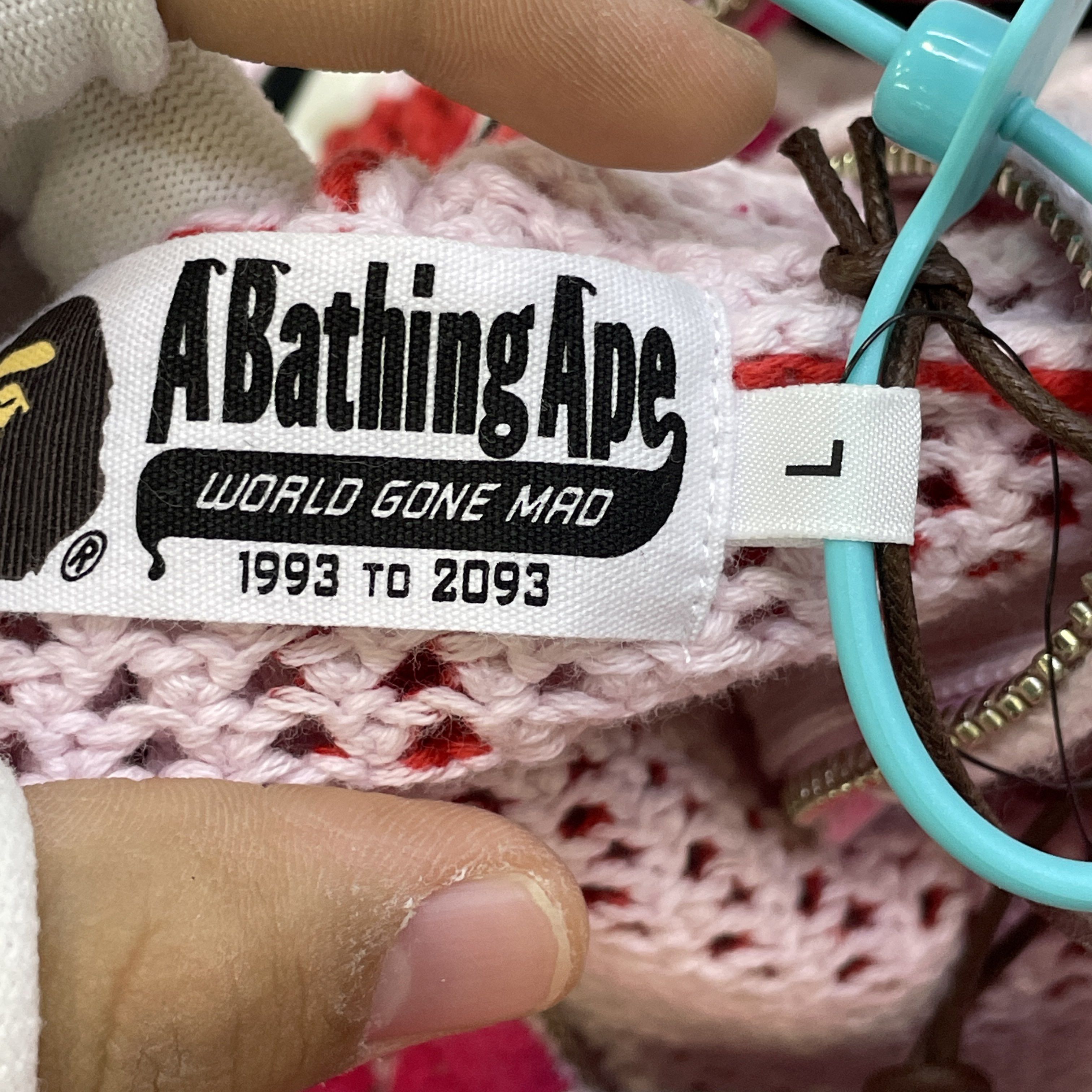 Bape A BATHING APE ABC Camo Knit Zip Hoodie Size L Size US L / EU 52-54 / 3 - 3 Thumbnail