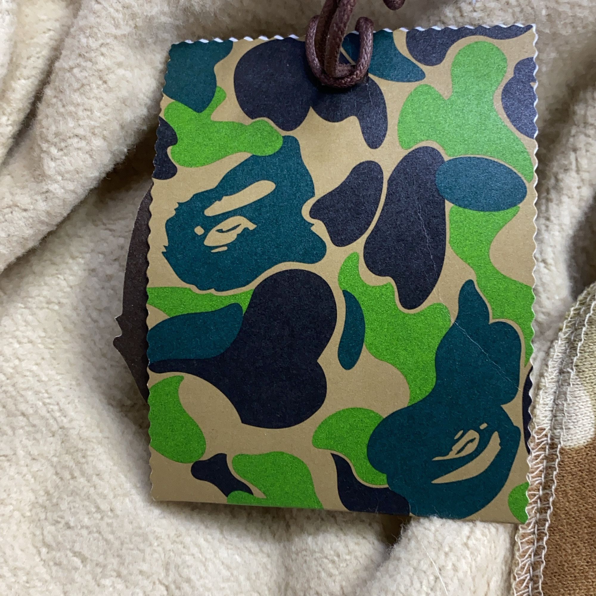 Bape A Bathing Ape Camo Shark Full Zip Hoodie Size M Size US M / EU 48-50 / 2 - 4 Thumbnail