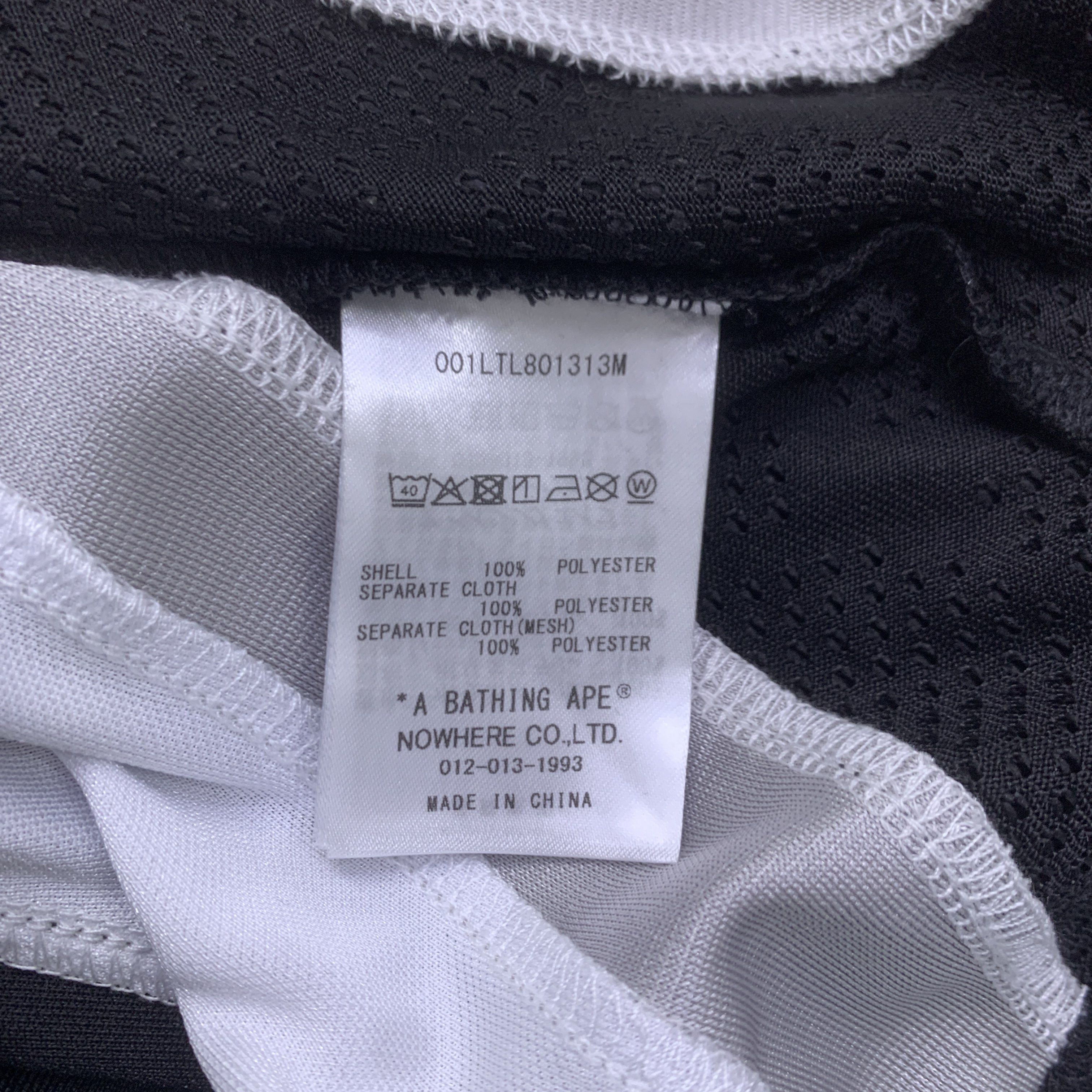Bape A Bathing Ape Logo Hockey Jersey Size M Size US M / EU 48-50 / 2 - 3 Thumbnail