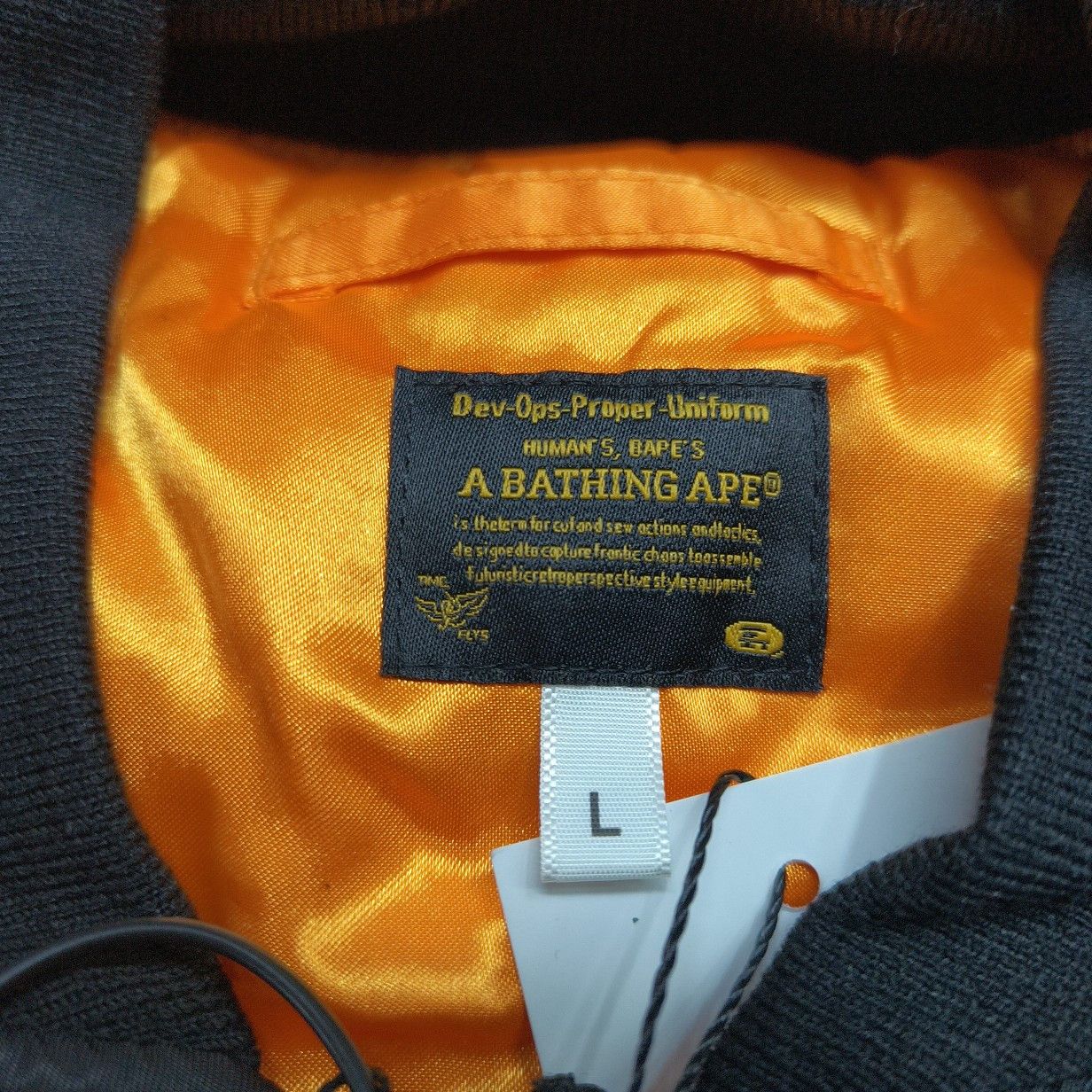 Bape A Bathing Ape Shark Graphic Bomber Jacket Size L Size US L / EU 52-54 / 3 - 3 Thumbnail