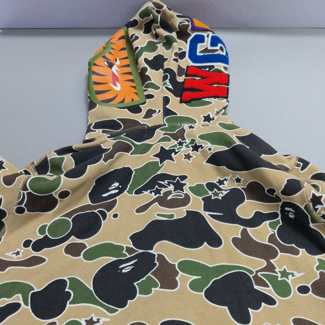Bape A BATHING APE Camo Shark Zip Hoodie Size S Size US S / EU 44-46 / 1 - 6 Thumbnail