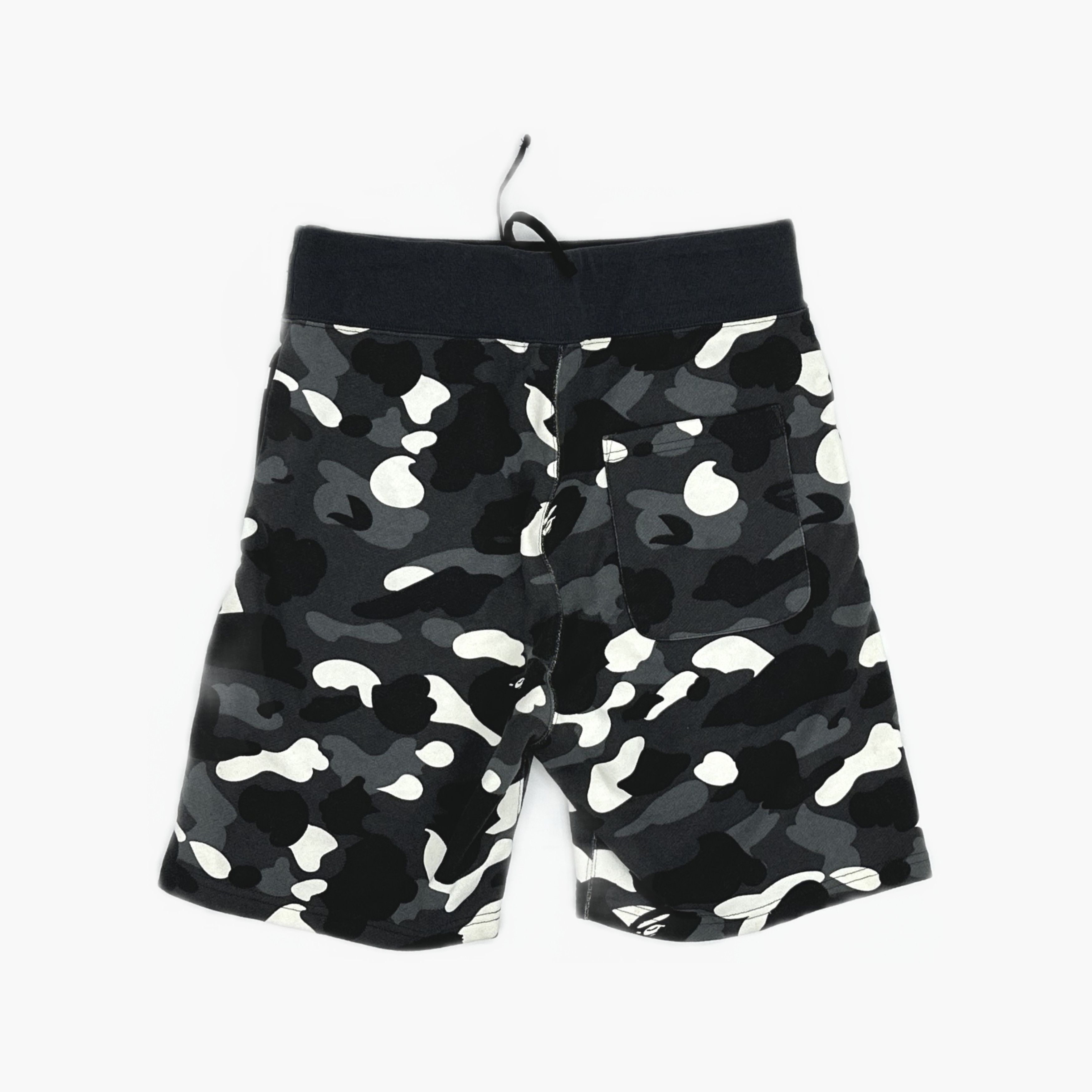 Bape A Bathing Ape Camo Sweat Shorts Size S Size US 30 / EU 46 - 2 Thumbnail