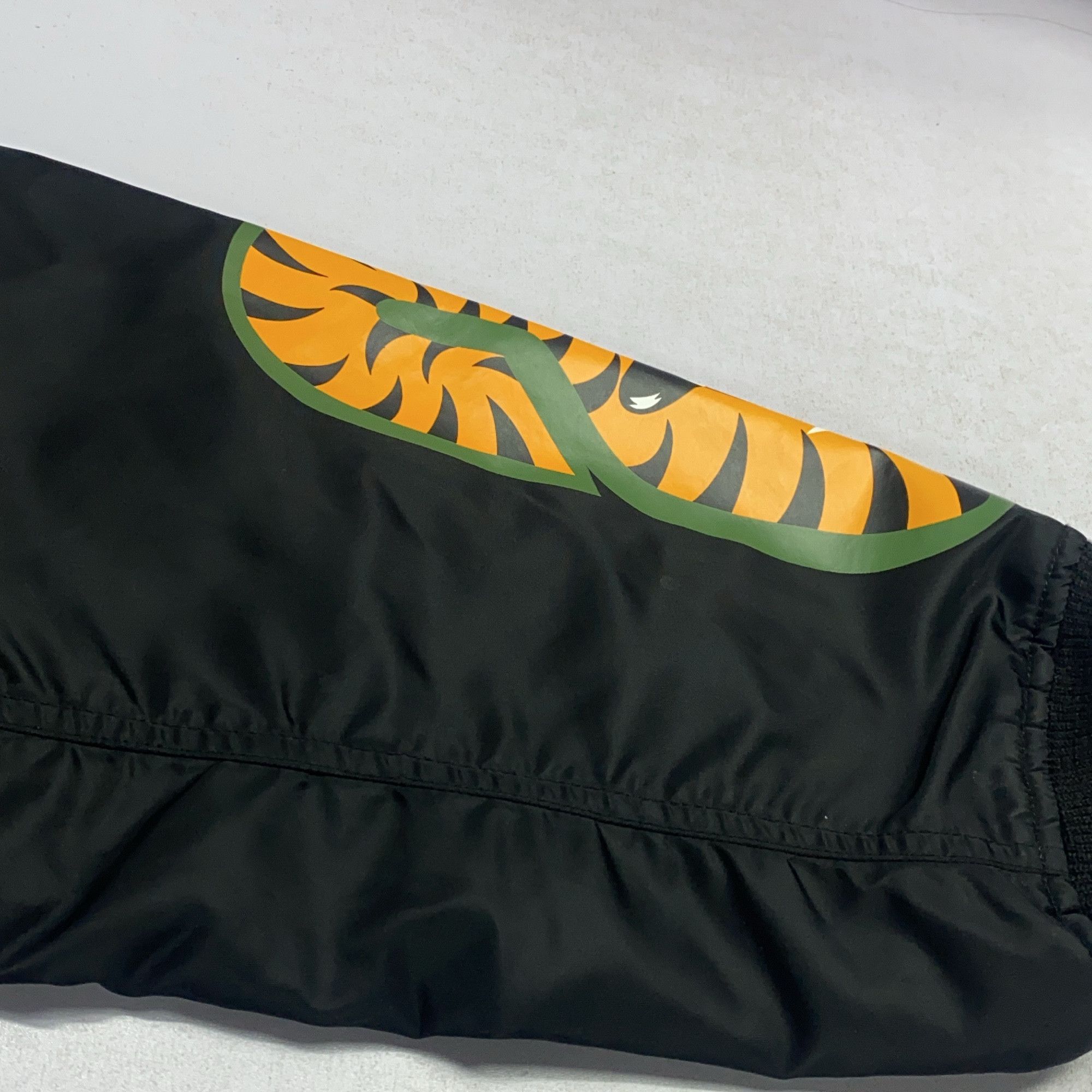 Bape A Bathing Ape Shark Tiger Bomber Jacket XL Size US XL / EU 56 / 4 - 8 Thumbnail