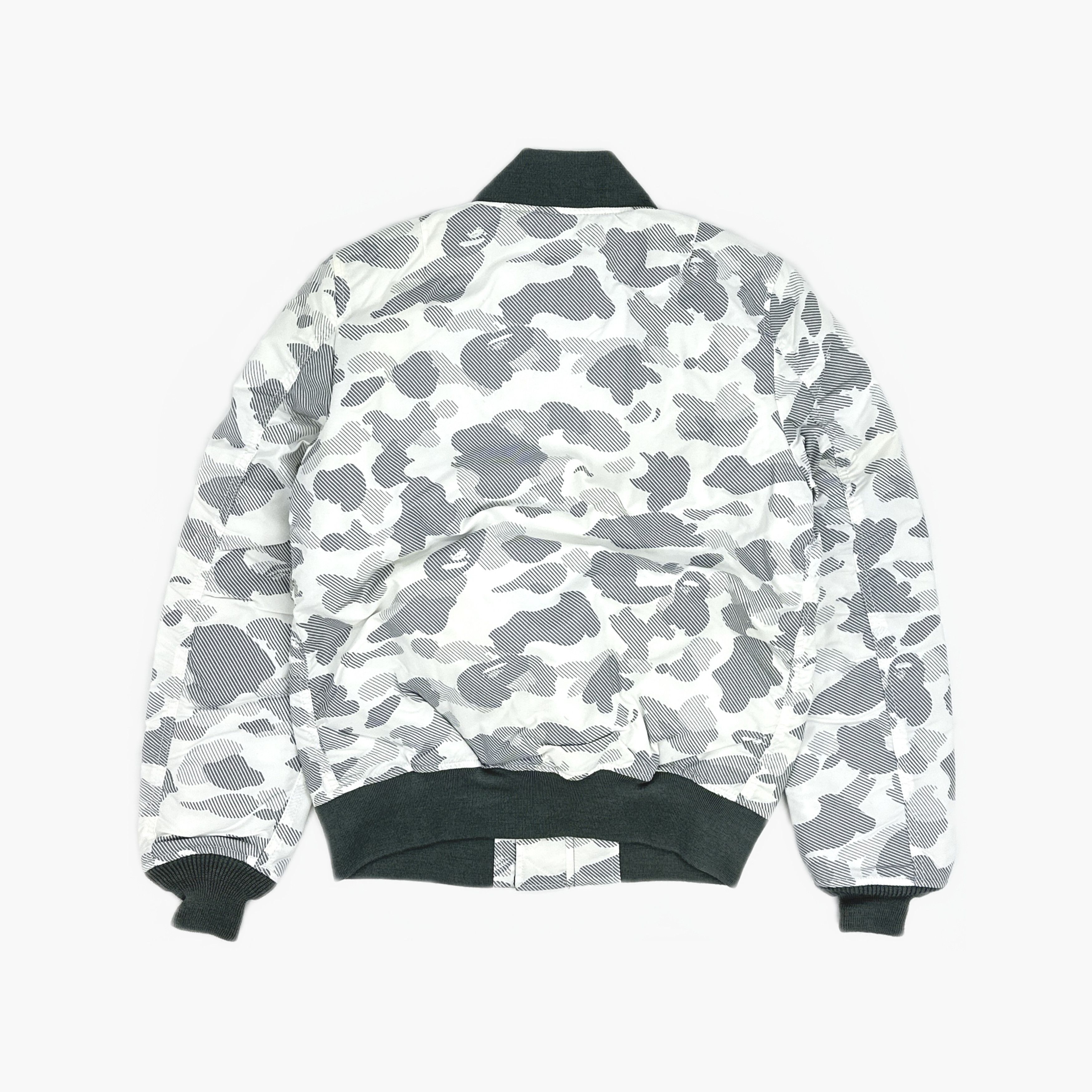 Bape A Bathing Ape Camo Pattern Bomber Jacket Size S Size US S / EU 44-46 / 1 - 2 Thumbnail