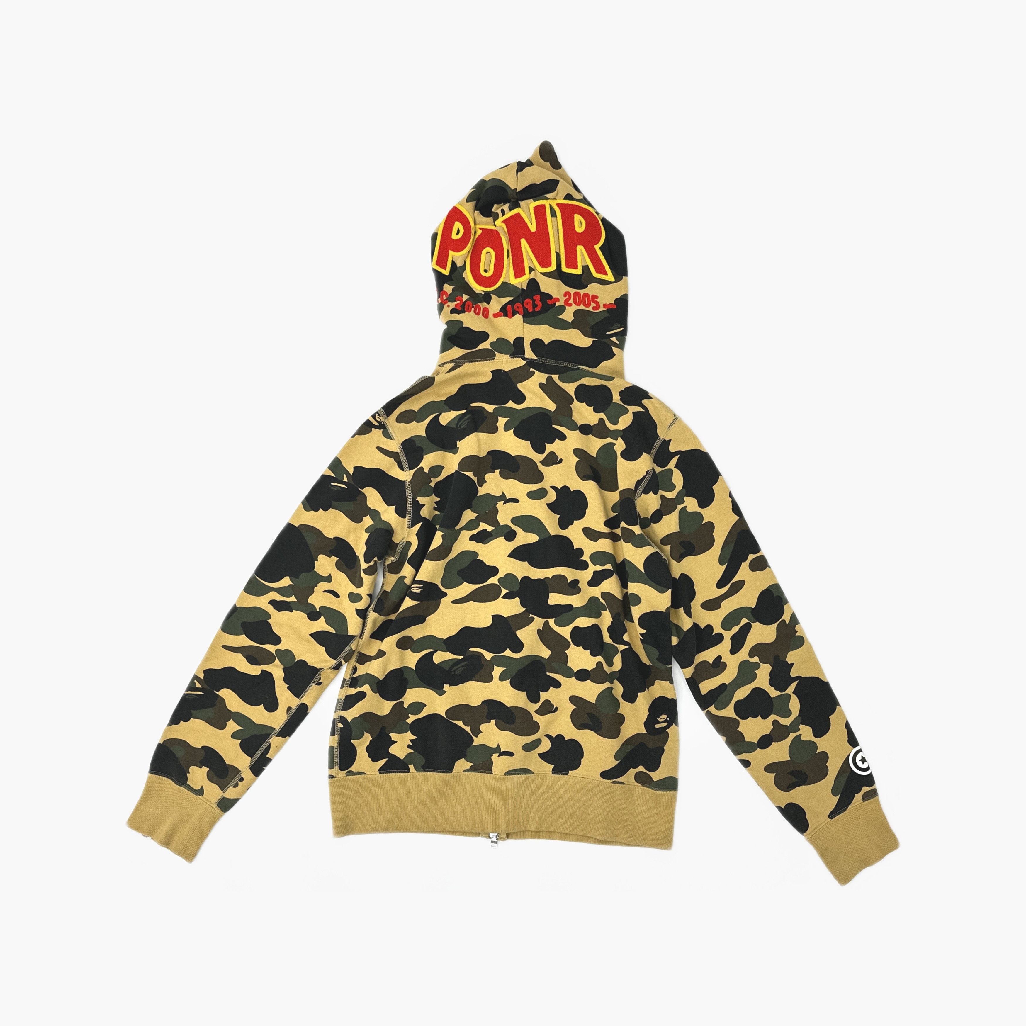 Bape A Bathing Ape 1st Camo Shark Hoodie Size M Size US M / EU 48-50 / 2 - 2 Thumbnail