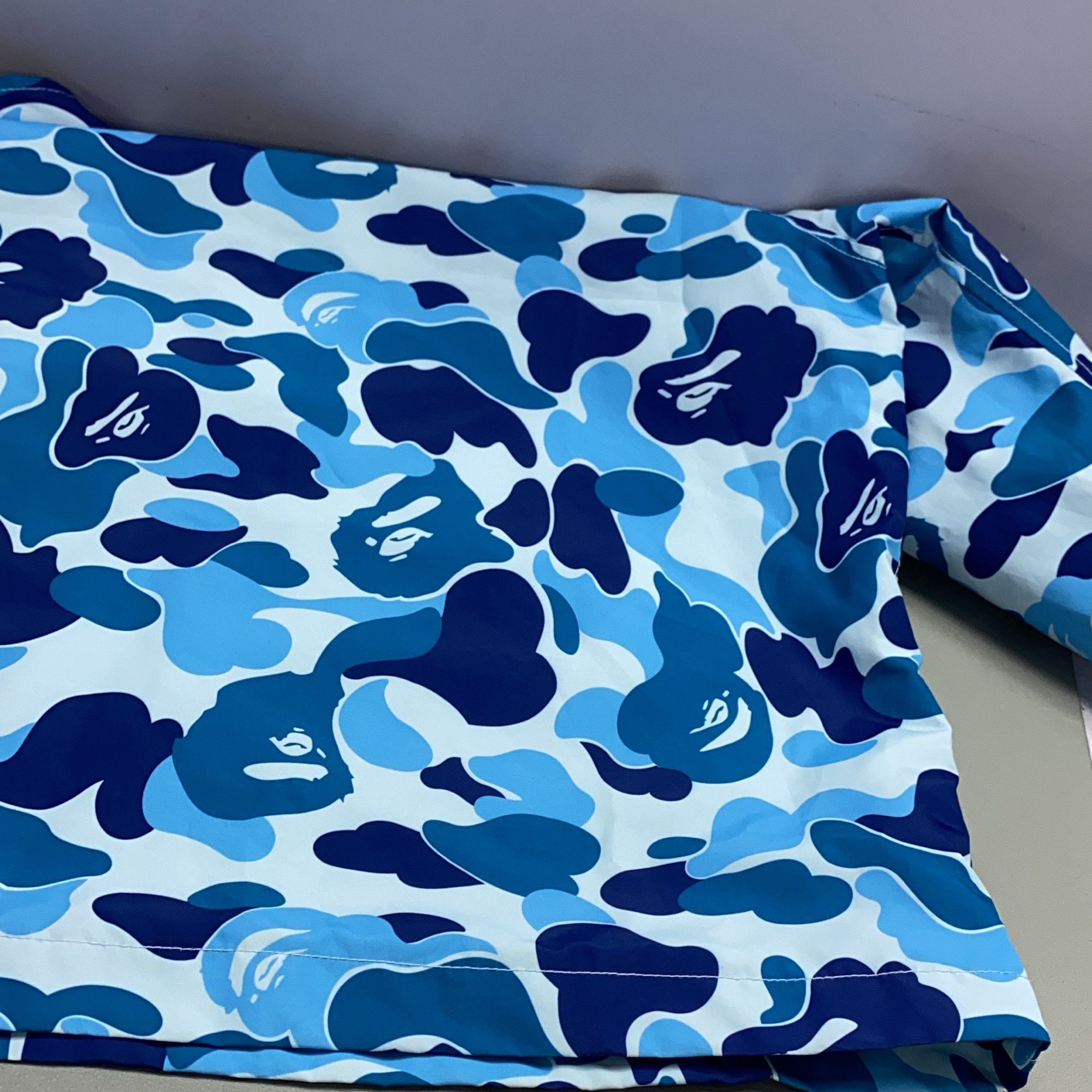 Bape A BATHING APE Blue Camo Coach Jacket Size L Size US L / EU 52-54 / 3 - 18 Thumbnail