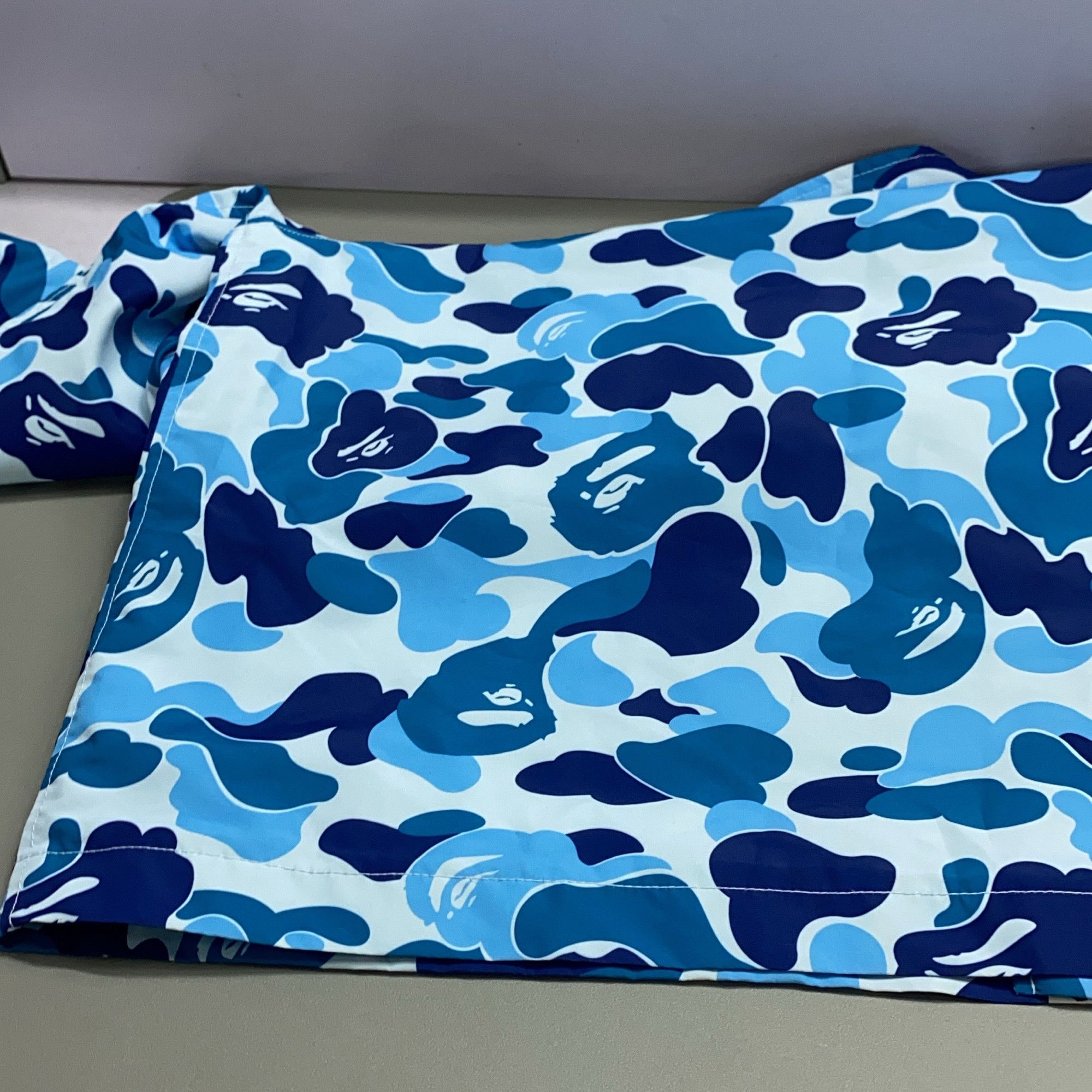 Bape A BATHING APE Blue Camo Coach Jacket Size L Size US L / EU 52-54 / 3 - 17 Thumbnail