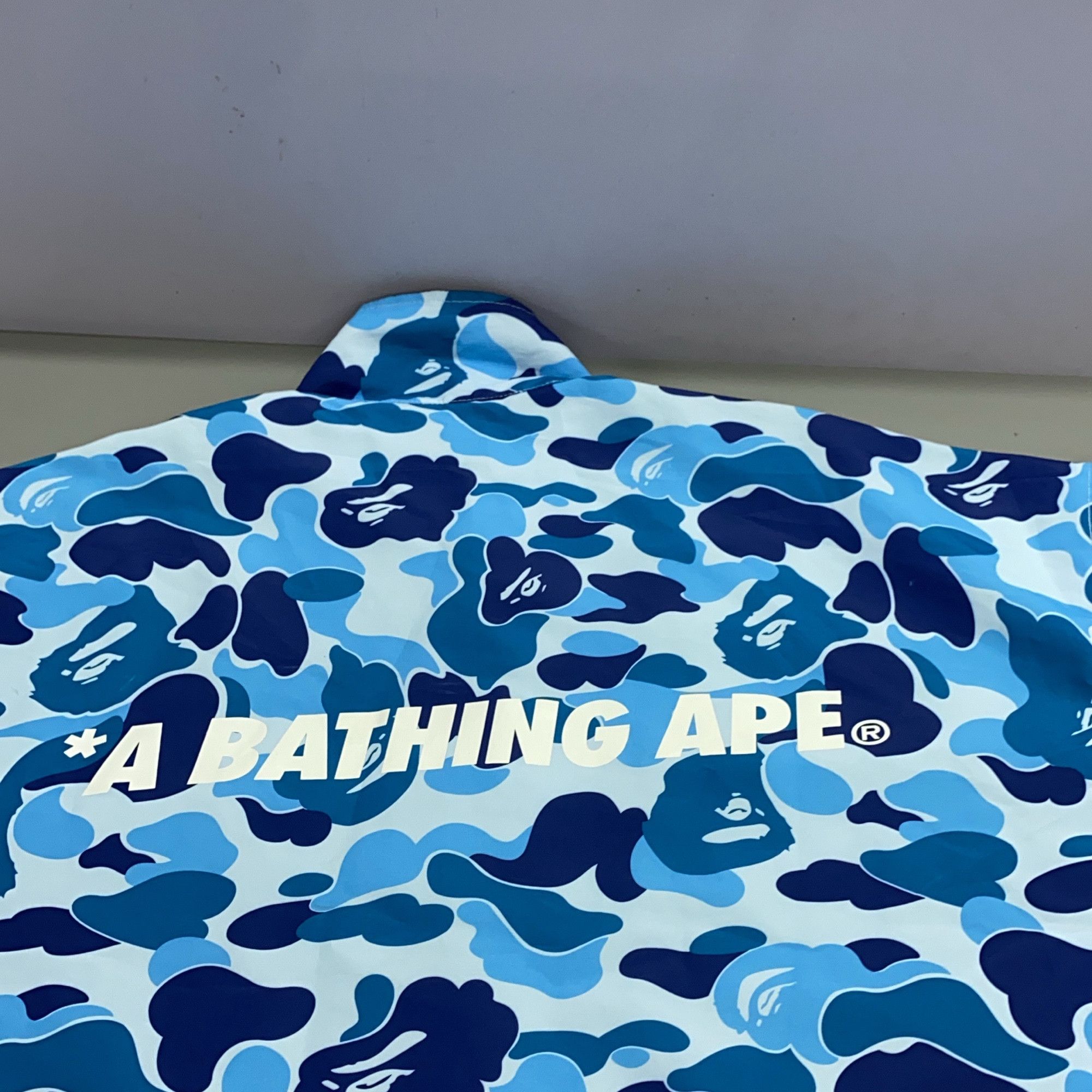 Bape A BATHING APE Blue Camo Coach Jacket Size L Size US L / EU 52-54 / 3 - 16 Thumbnail
