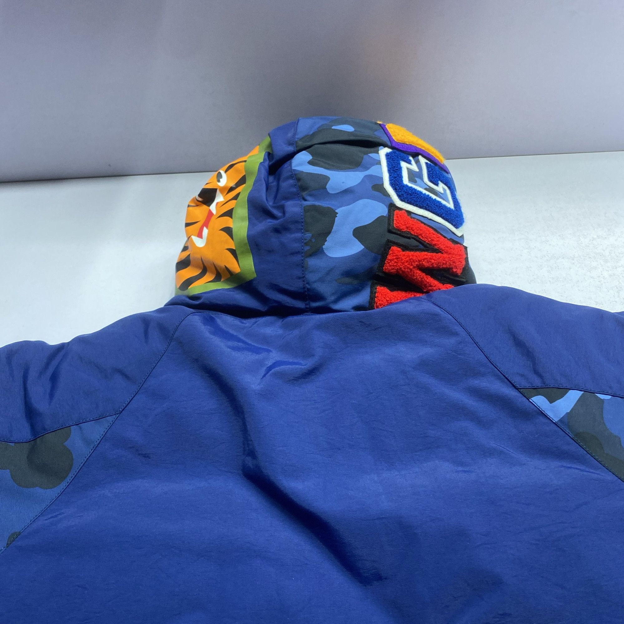 Bape A Bathing Ape Shark Camo Down Jacket Size M Size US M / EU 48-50 / 2 - 6 Thumbnail