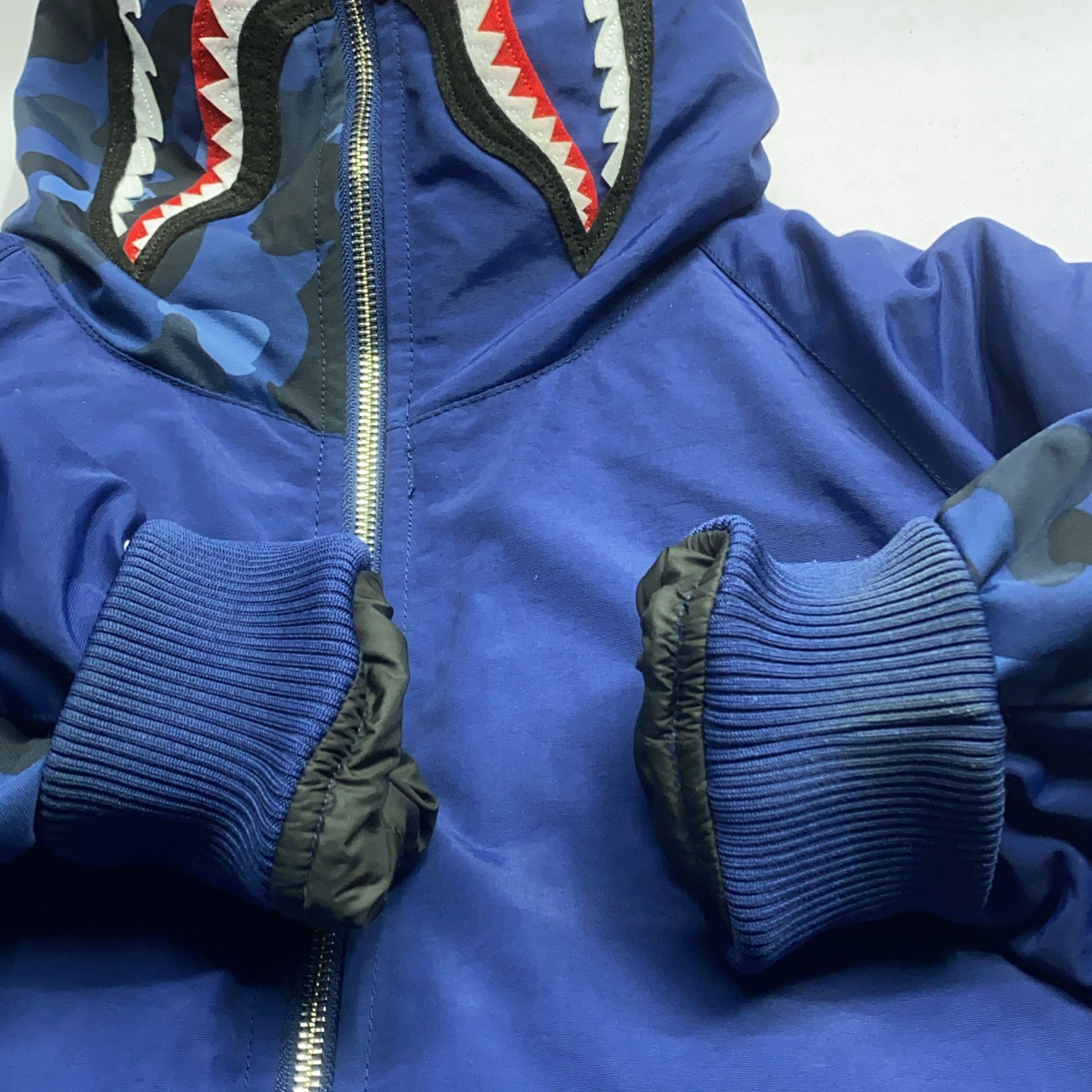 Bape A Bathing Ape Shark Camo Down Jacket Size M Size US M / EU 48-50 / 2 - 9 Thumbnail