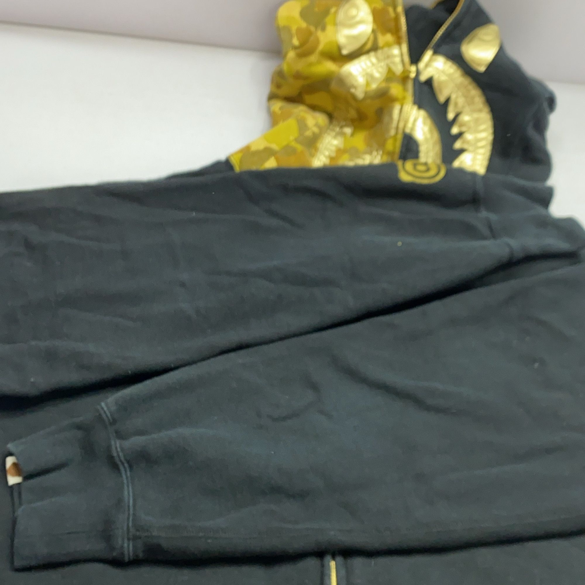 Bape A Bathing Ape Camo Gold Shark Hoodie Size XXL Size US XXL / EU 58 / 5 - 11 Thumbnail