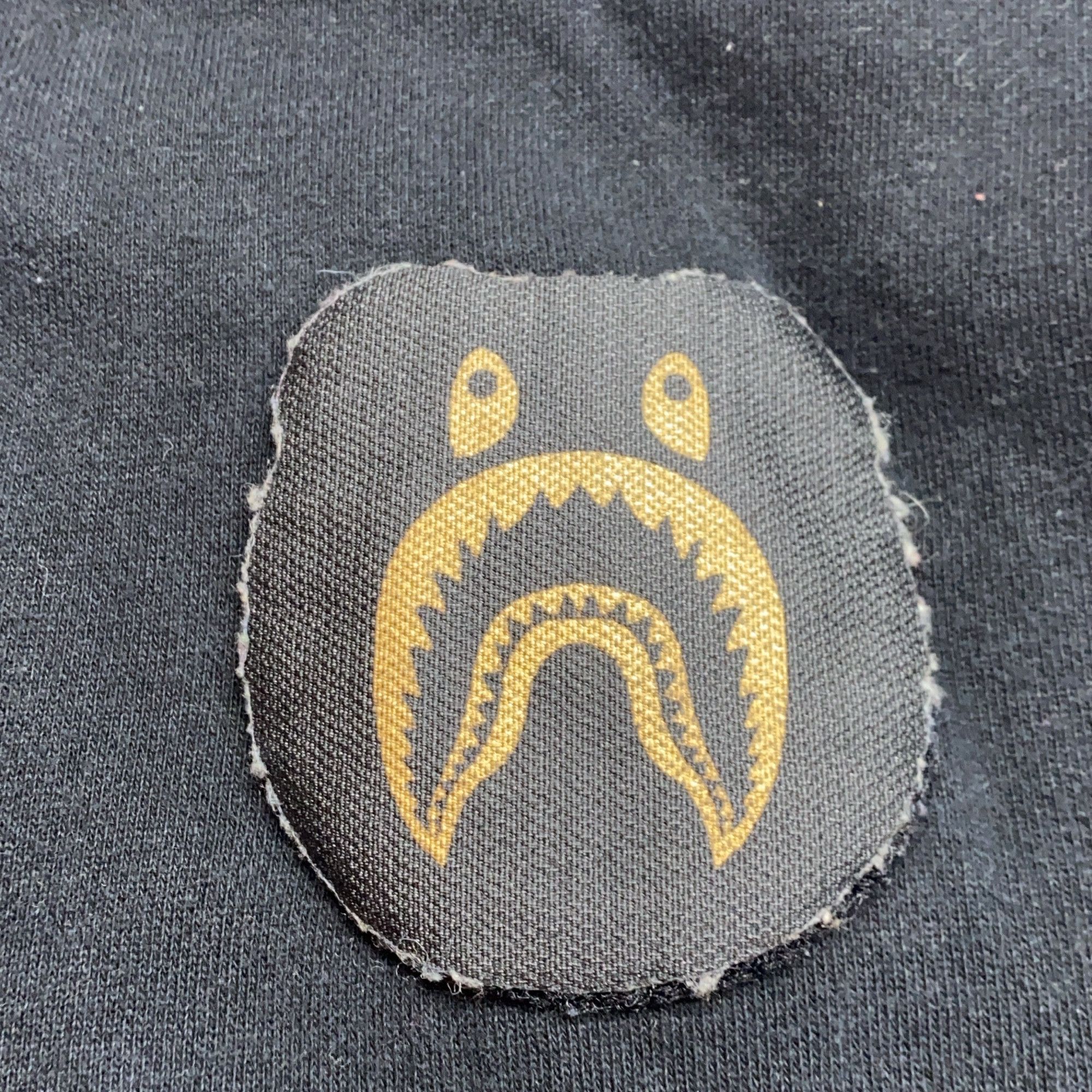 Bape A Bathing Ape Camo Gold Shark Hoodie Size XXL Size US XXL / EU 58 / 5 - 4 Thumbnail
