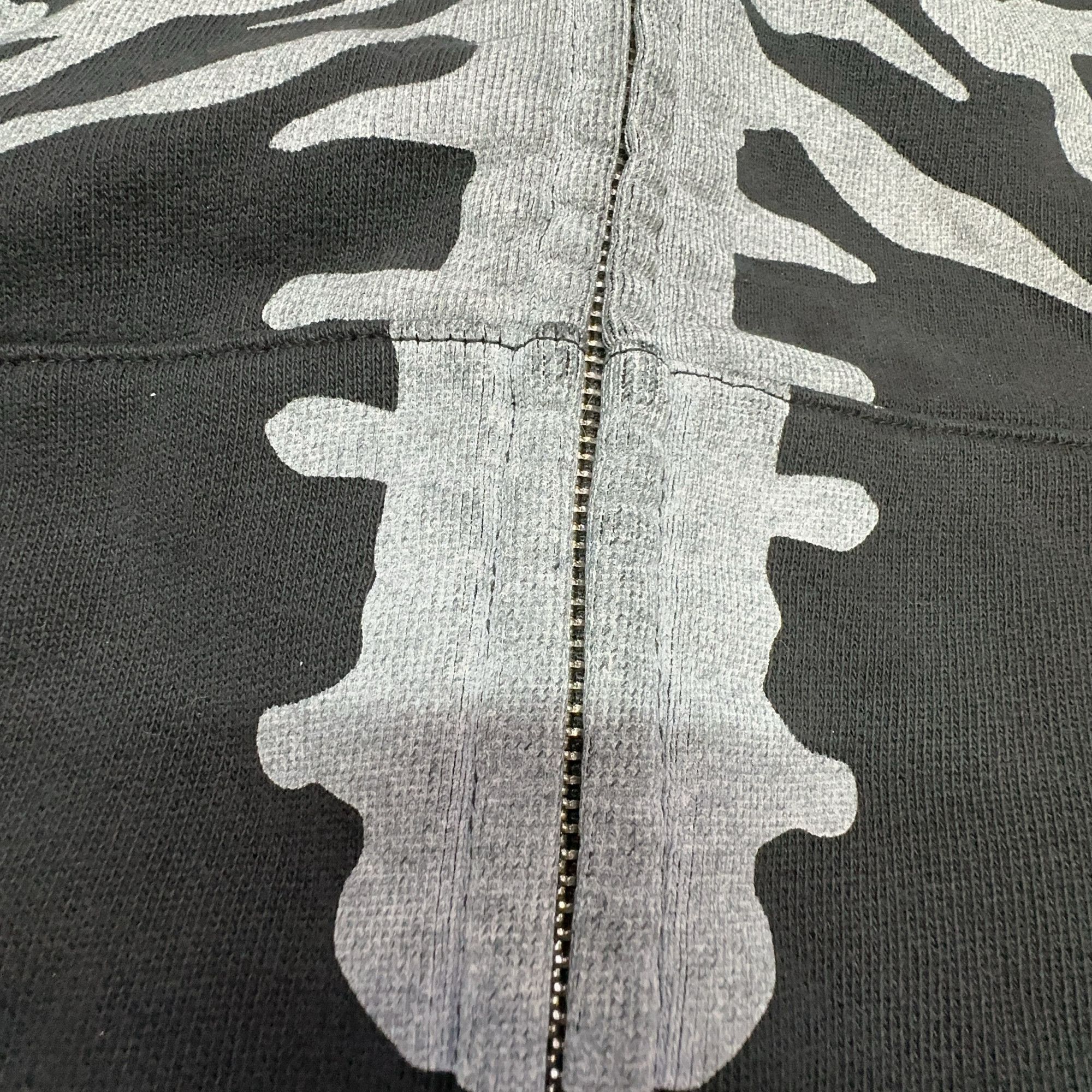 Bape A BATHING APE Skeleton Shark Full Zip Hoodie XXL Size US XXL / EU 58 / 5 - 5 Thumbnail