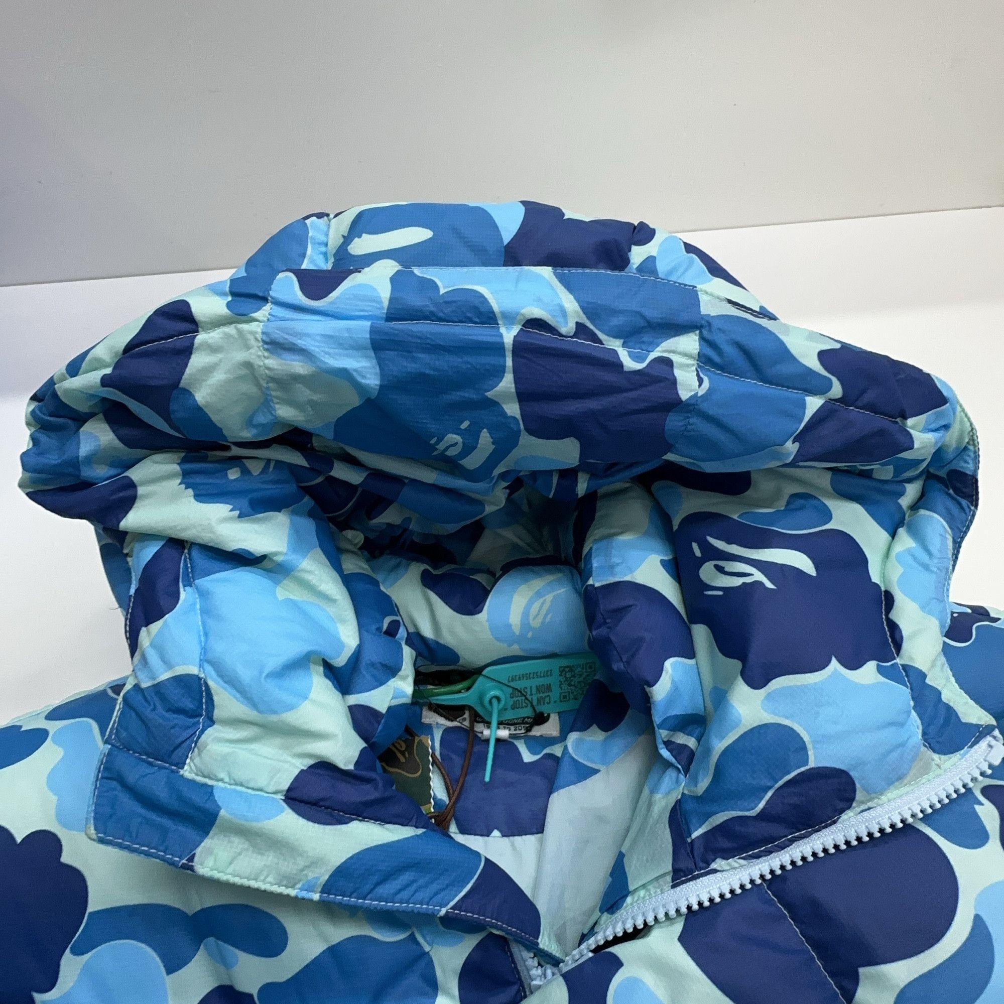 Bape A Bathing Ape ABC Camo Down Jacket Size L Size US L / EU 52-54 / 3 - 7 Thumbnail