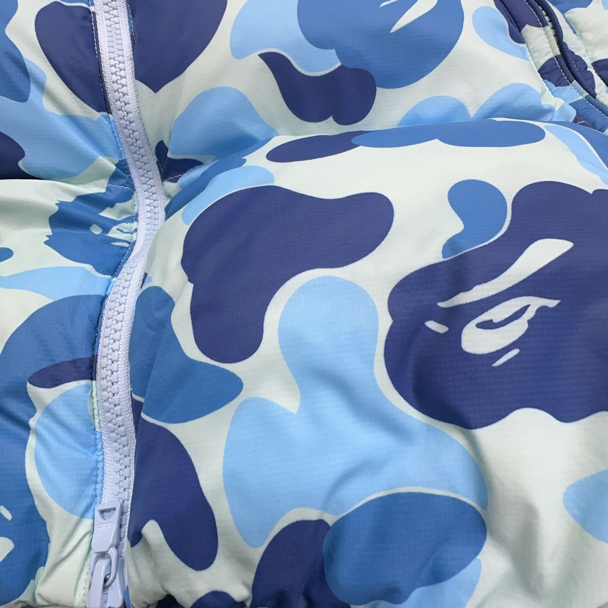 Bape A Bathing Ape ABC Camo Down Jacket Size L Size US L / EU 52-54 / 3 - 10 Thumbnail