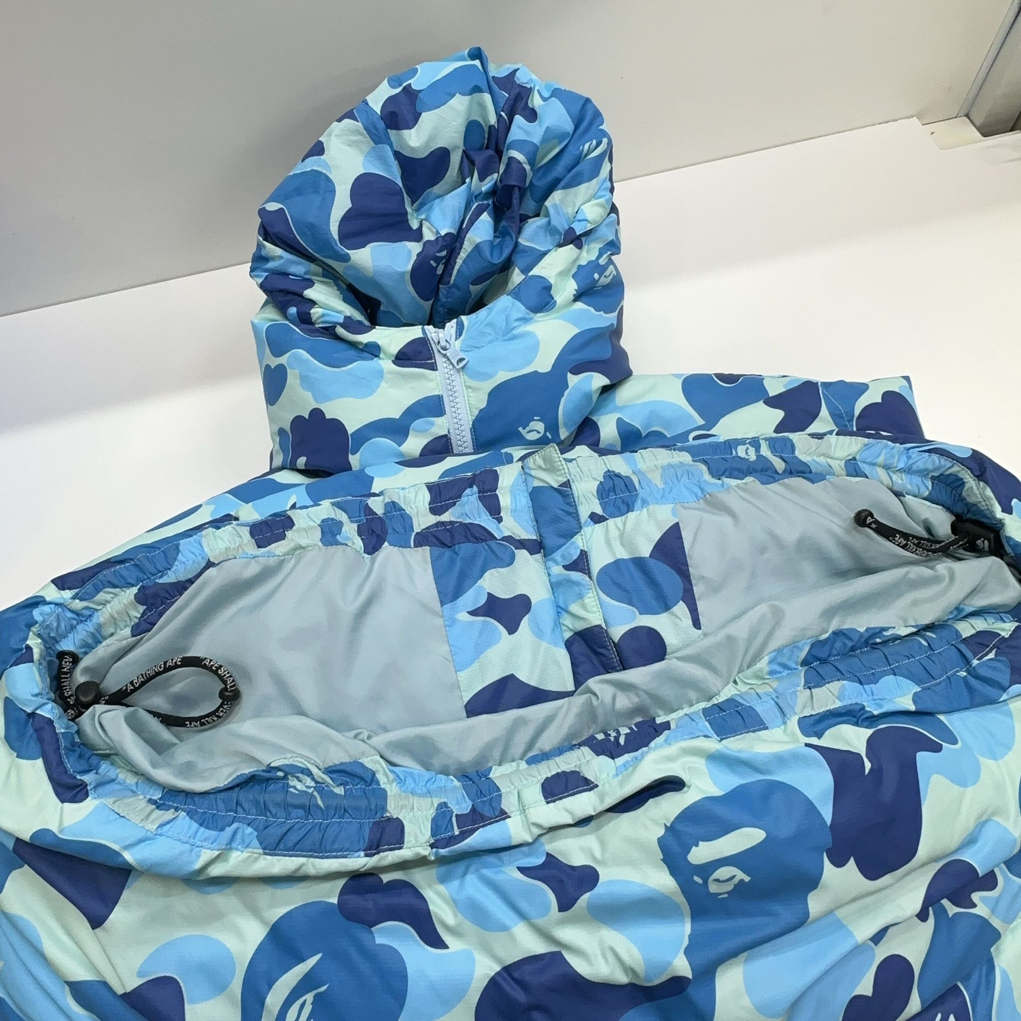 Bape A Bathing Ape ABC Camo Down Jacket Size L Size US L / EU 52-54 / 3 - 6 Thumbnail