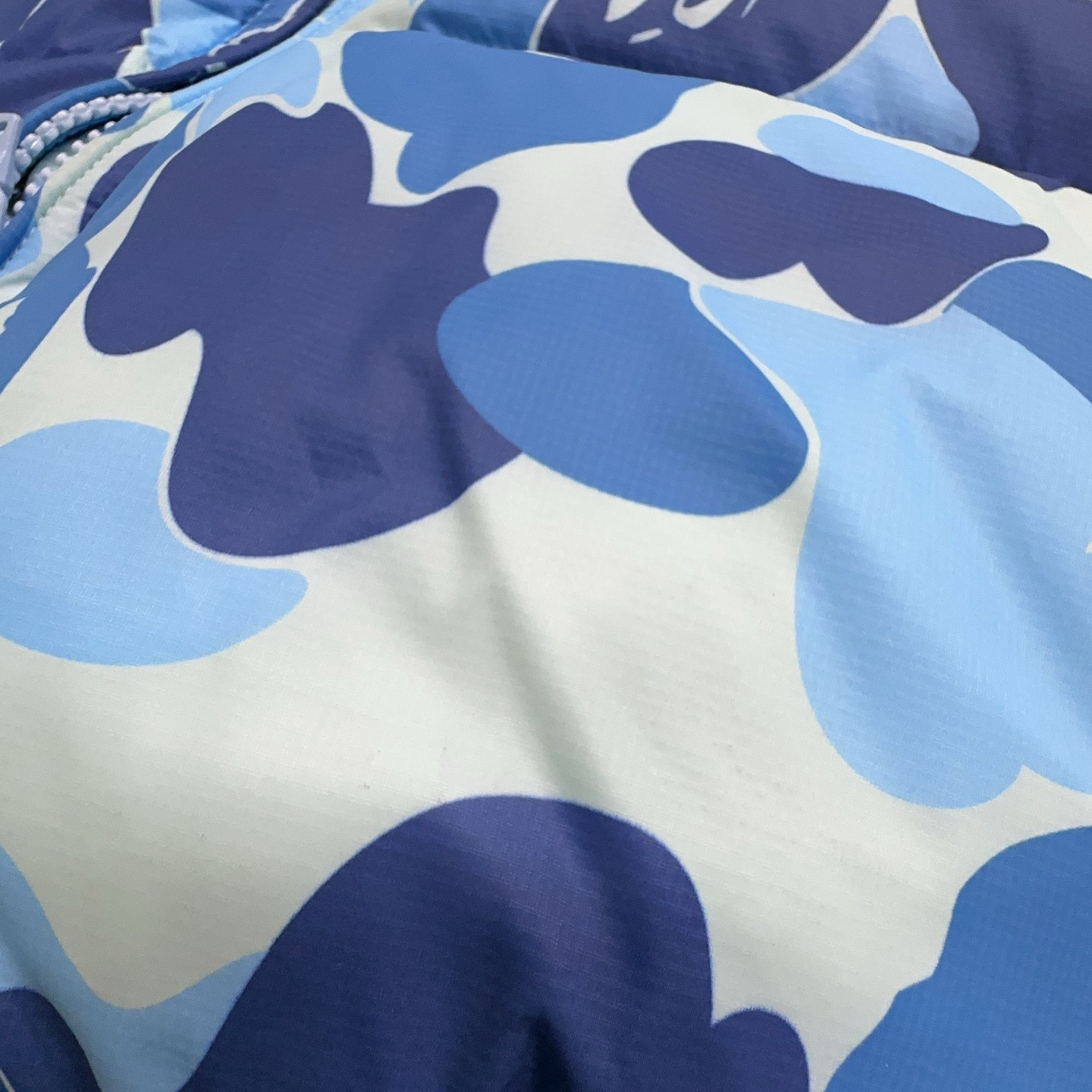 Bape A Bathing Ape ABC Camo Down Jacket Size L Size US L / EU 52-54 / 3 - 12 Thumbnail