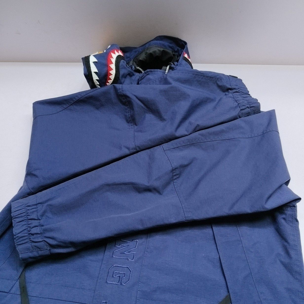 Bape A BATHING APE Shark Tiger Full Zip Jacket Size M Size US M / EU 48-50 / 2 - 8 Thumbnail