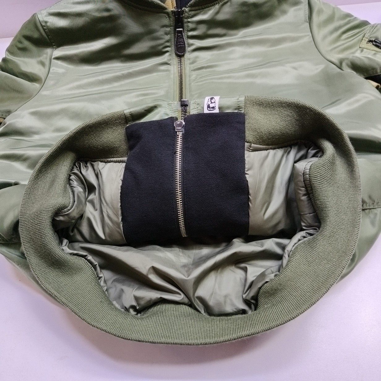 Bape A BATHING APE Shark Camo Bomber Jacket Size M Size US M / EU 48-50 / 2 - 14 Thumbnail