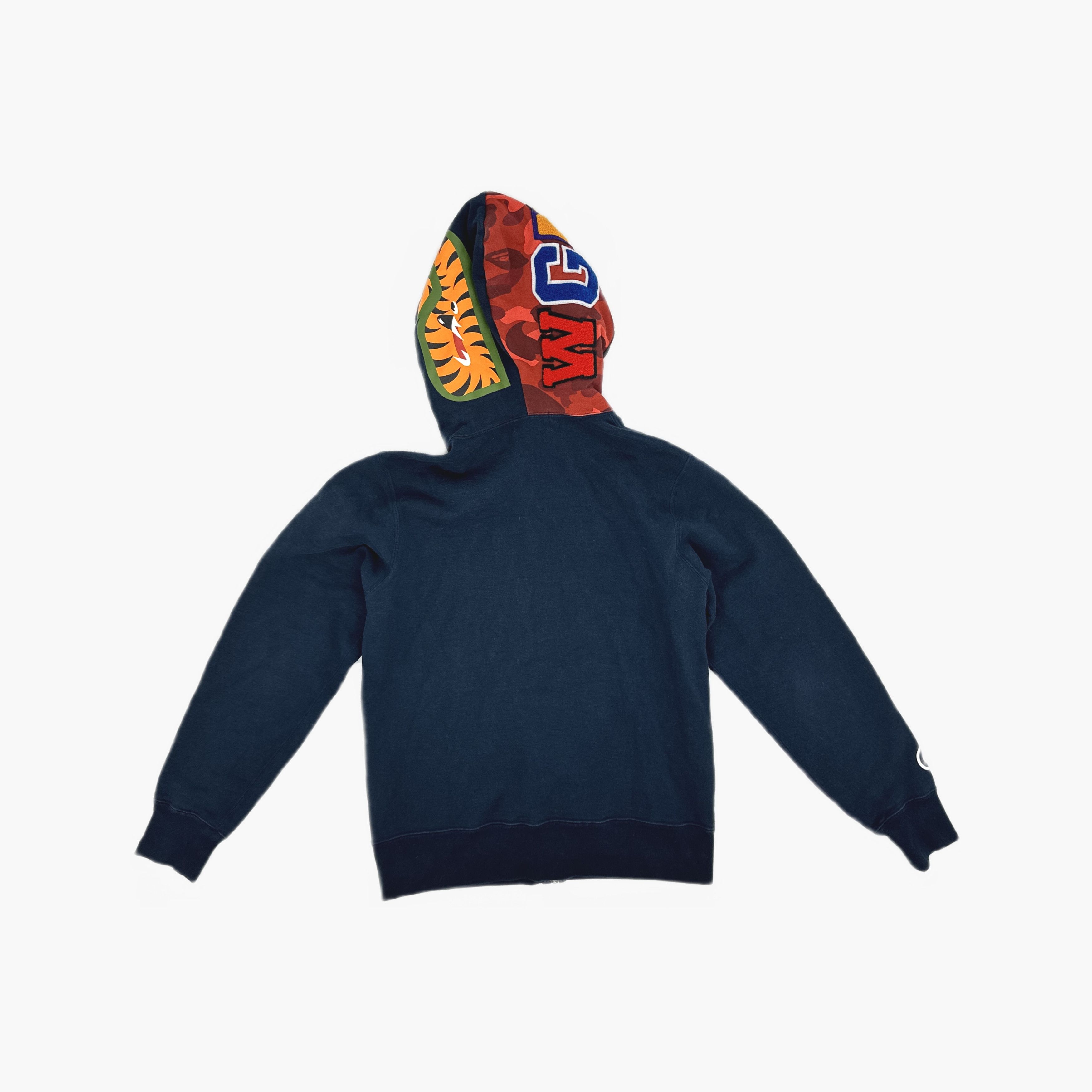 Bape A Bathing Ape Shark Full Zip Hoodie Size L Size US L / EU 52-54 / 3 - 2 Thumbnail
