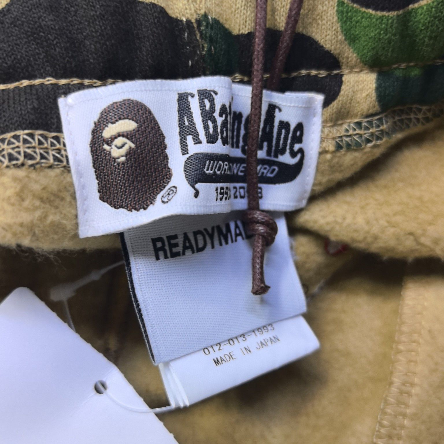 Bape A BATHING APE x READYMADE Camo Eagle Shorts Size M Size US 32 / EU 48 - 4 Thumbnail