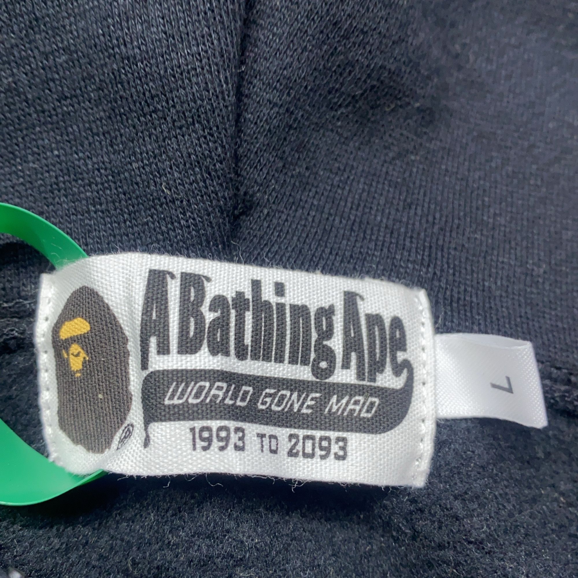 Bape A Bathing Ape Camo Sleeve Zip Up Hoodie Size L Size US L / EU 52-54 / 3 - 3 Thumbnail