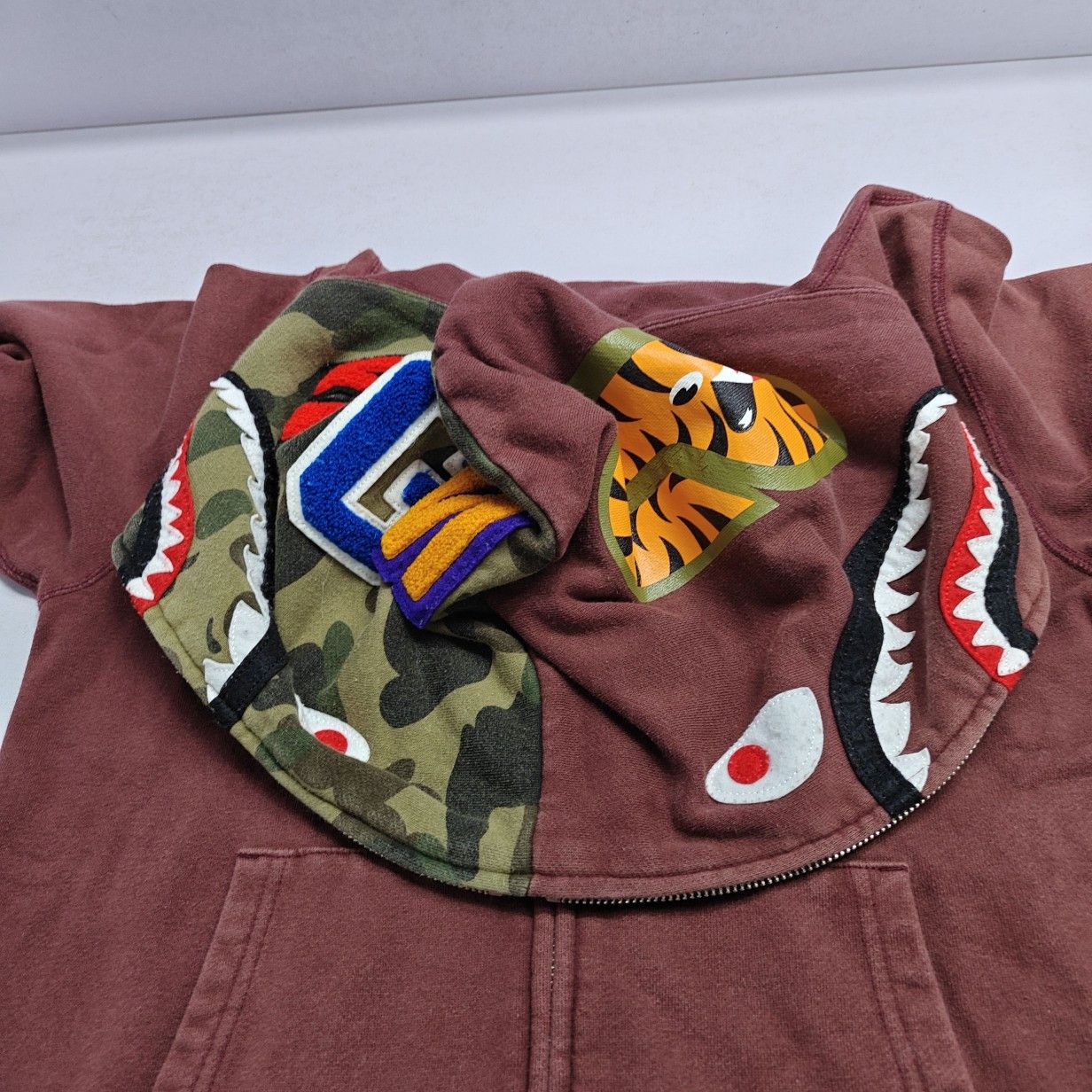 Bape A Bathing Ape Shark Tiger Full Zip Hoodie Size M Size US M / EU 48-50 / 2 - 8 Thumbnail