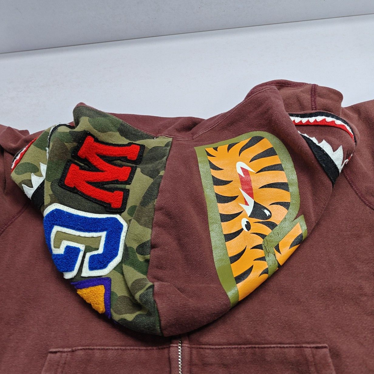 Bape A Bathing Ape Shark Tiger Full Zip Hoodie Size M Size US M / EU 48-50 / 2 - 7 Thumbnail