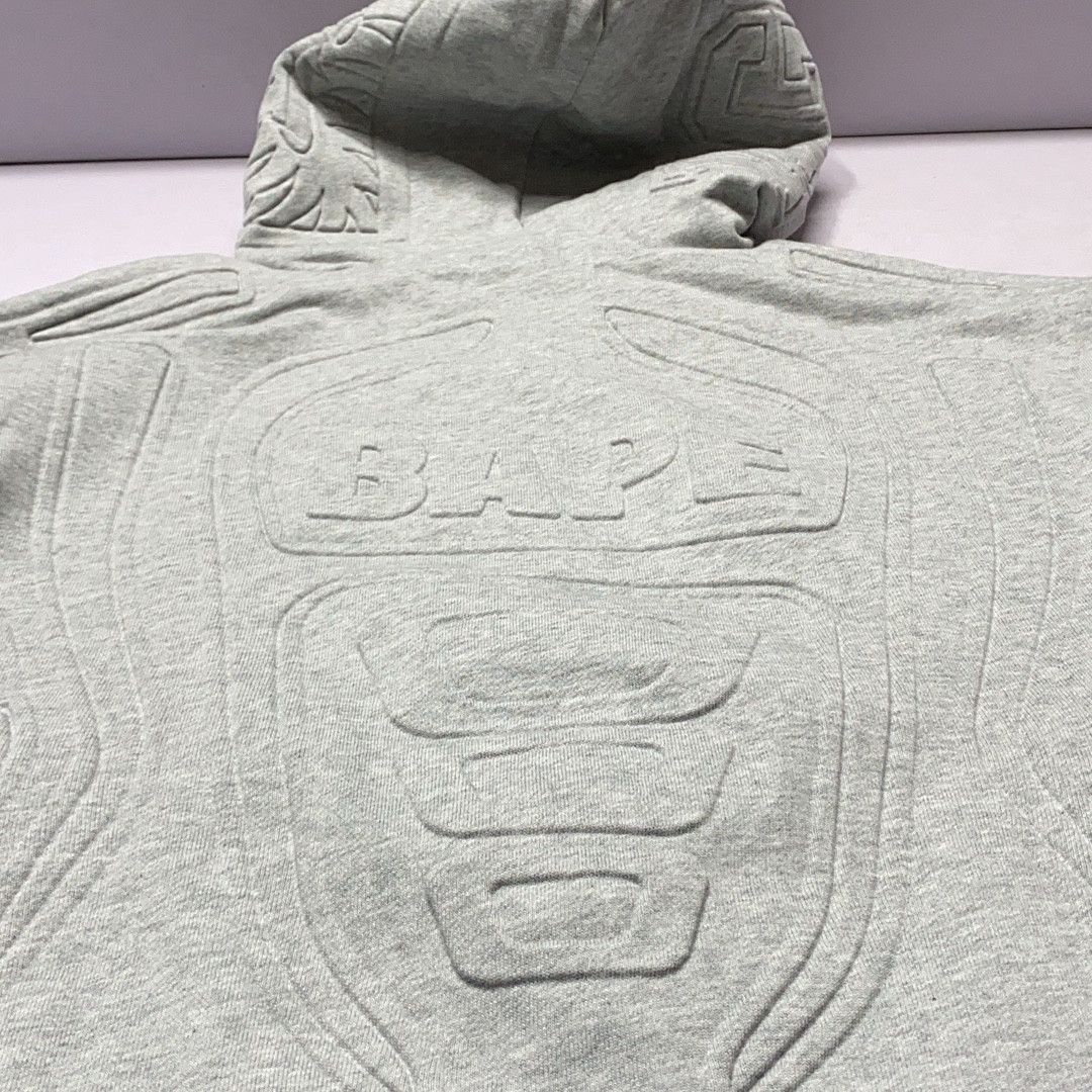 Bape A Bathing Ape Debossed Motif Hoodie Size L Size US L / EU 52-54 / 3 - 6 Thumbnail