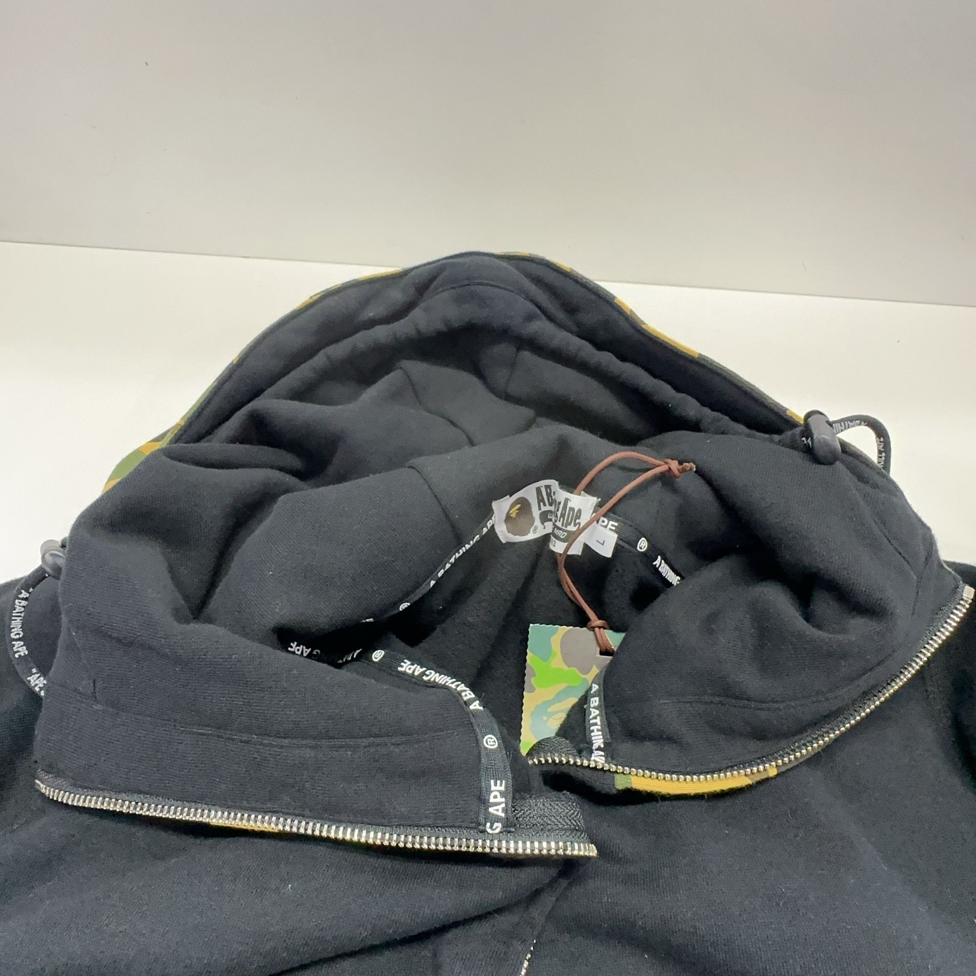 Bape A Bathing Ape Camo Hood Zip Hoodie Size L Size US L / EU 52-54 / 3 - 6 Thumbnail