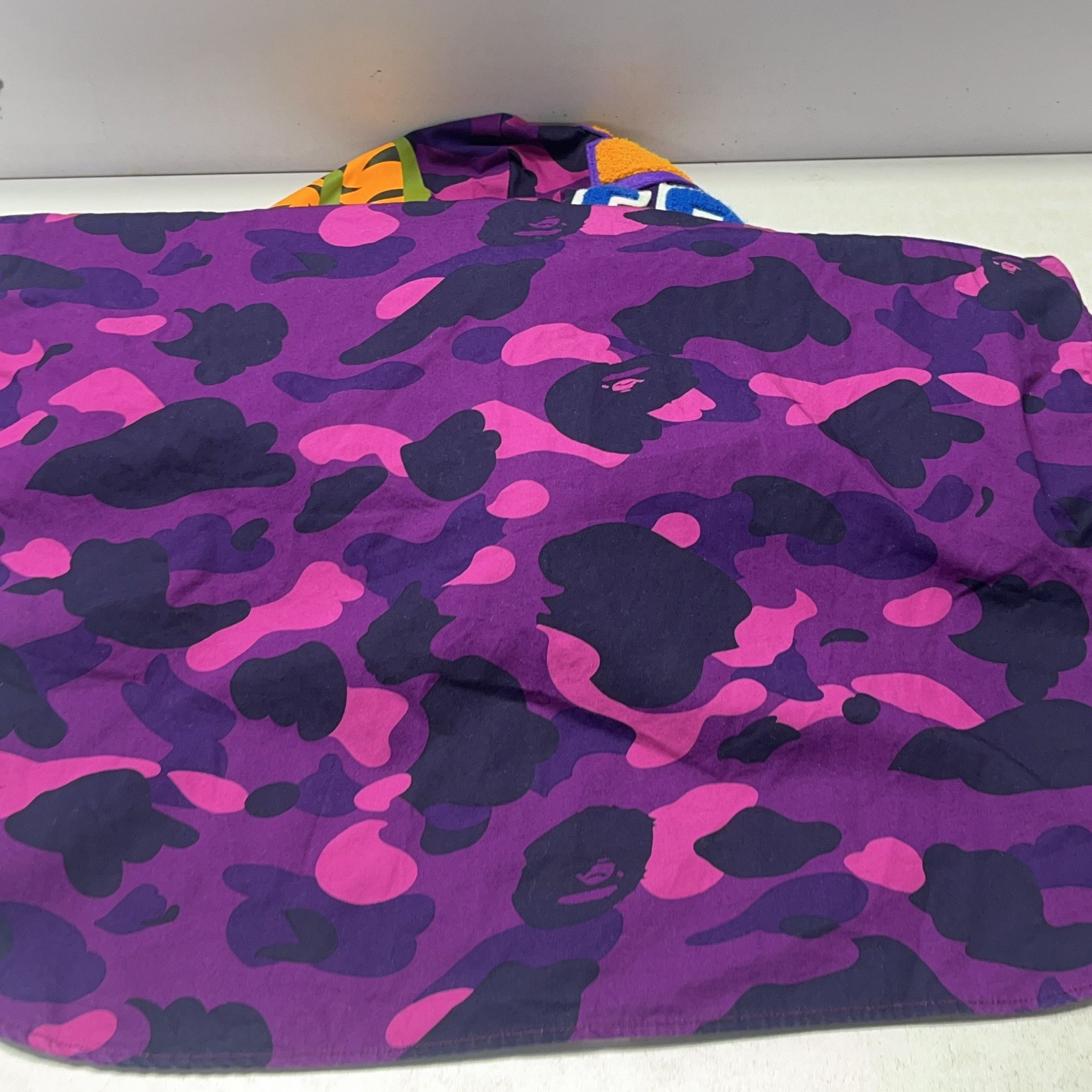 Bape A BATHING APE Purple Camo Shark Hooded Shirt Size M Size US M / EU 48-50 / 2 - 14 Thumbnail