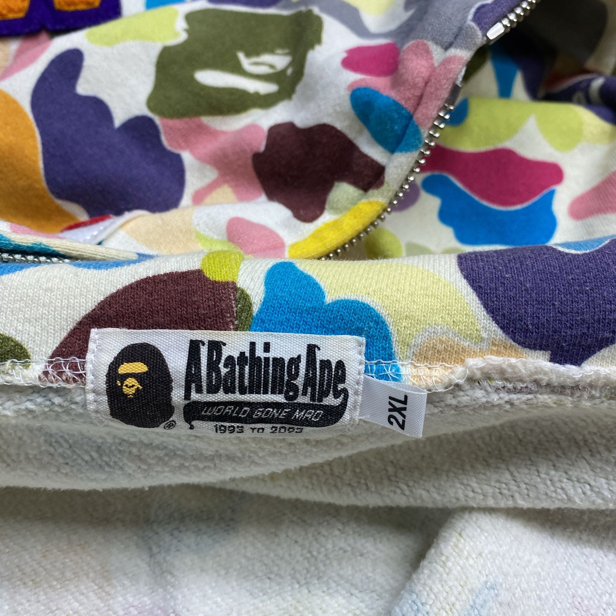 Bape A Bathing Ape Multi-Color Camo Shark Hoodie Size XXL Size US XXL / EU 58 / 5 - 4 Thumbnail