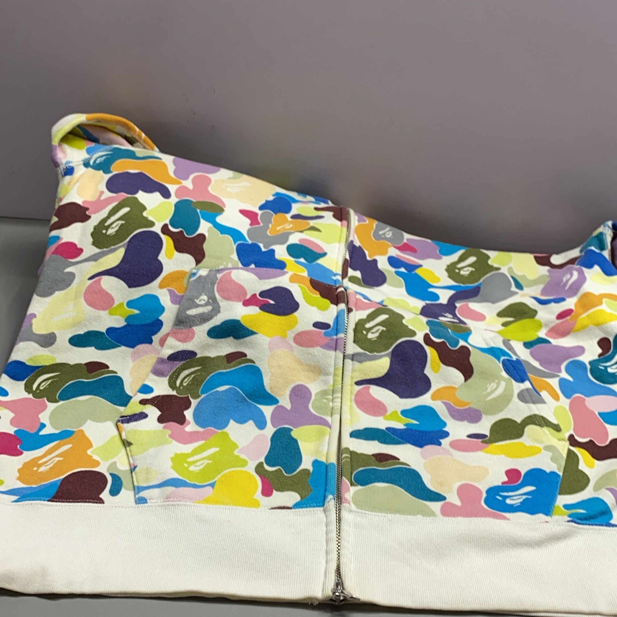 Bape A Bathing Ape Multi-Color Camo Shark Hoodie Size XXL Size US XXL / EU 58 / 5 - 19 Thumbnail