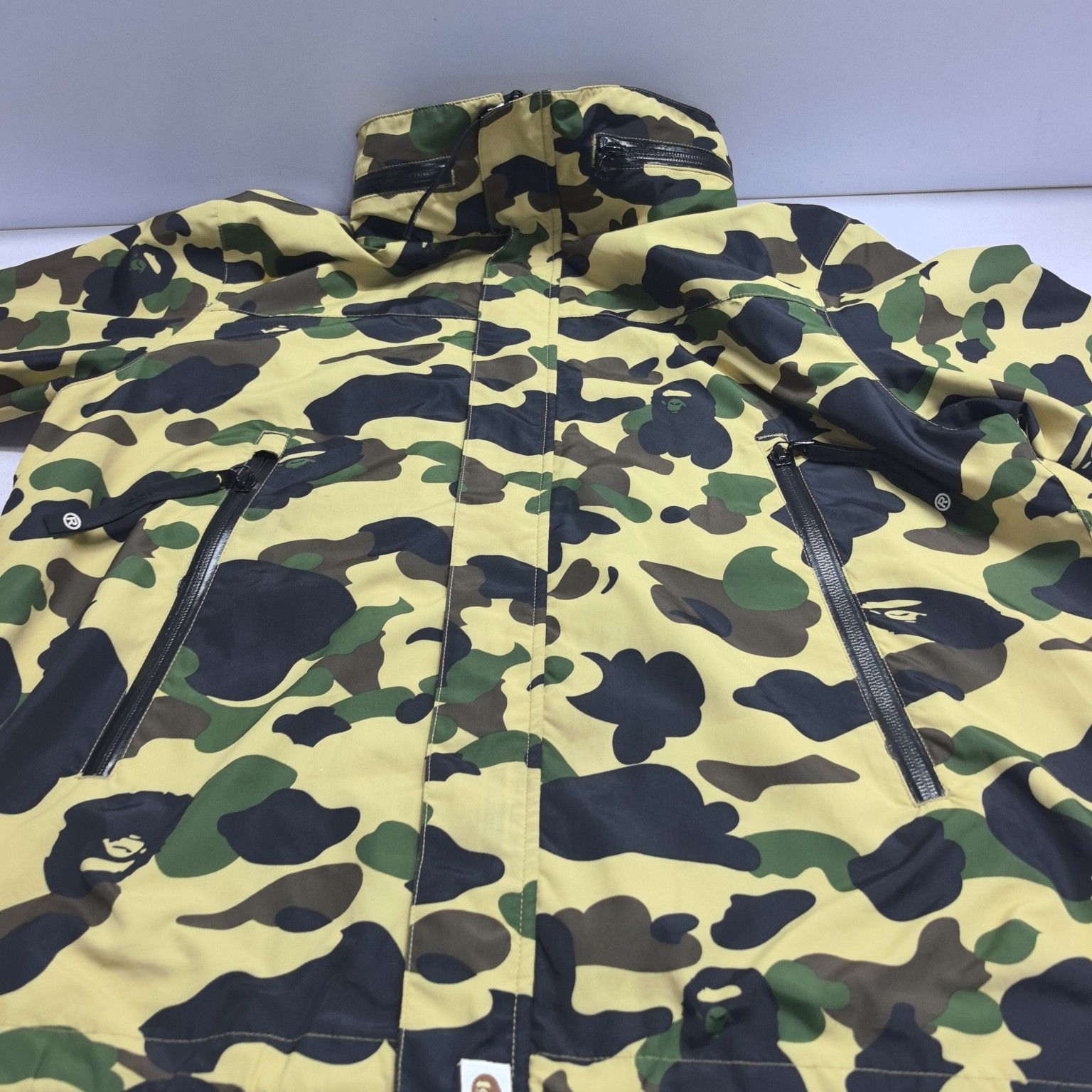 Bape A Bathing Ape Camo Hooded Jacket Size M Size US M / EU 48-50 / 2 - 11 Thumbnail