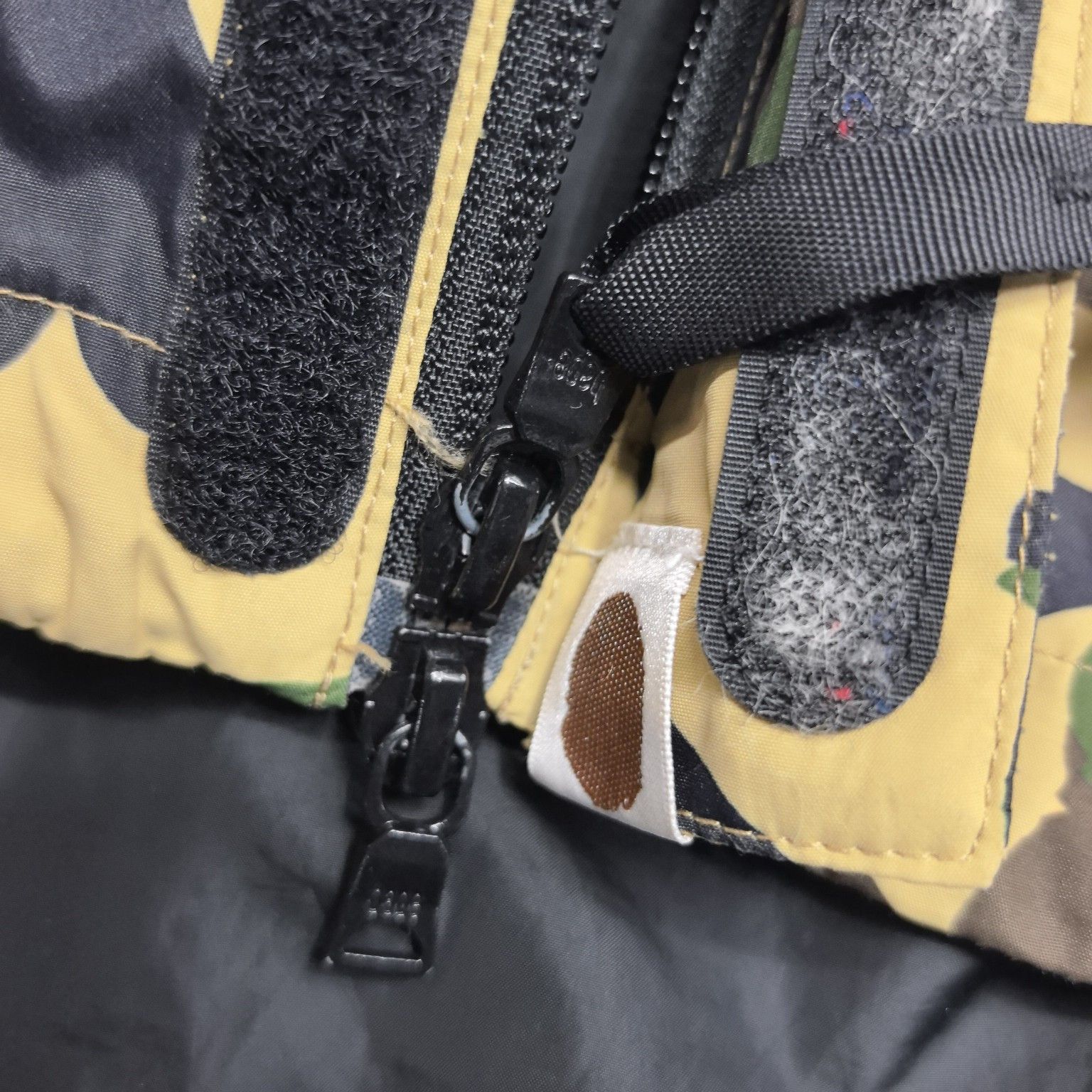 Bape A Bathing Ape Camo Hooded Jacket Size M Size US M / EU 48-50 / 2 - 10 Thumbnail