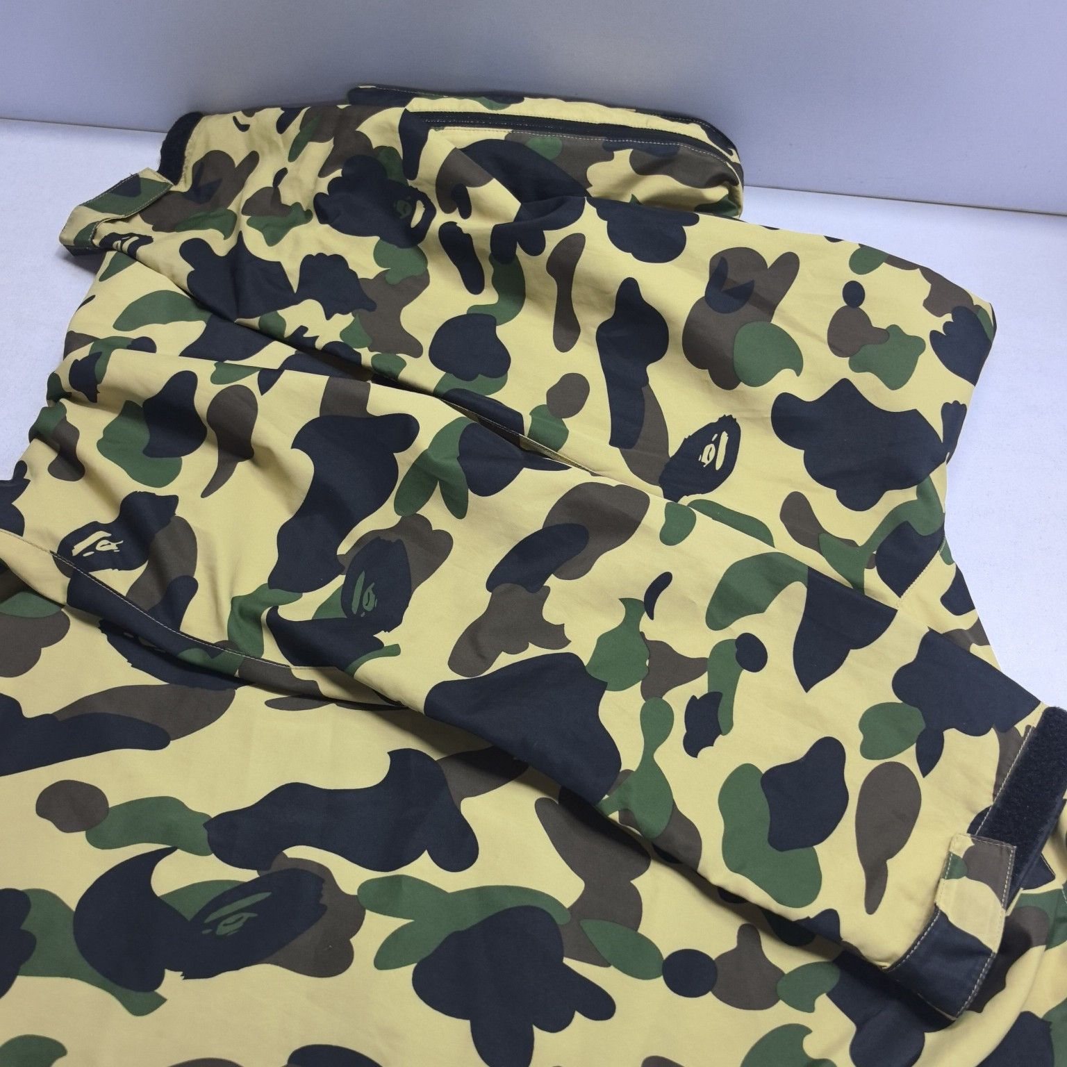 Bape A Bathing Ape Camo Hooded Jacket Size M Size US M / EU 48-50 / 2 - 19 Thumbnail