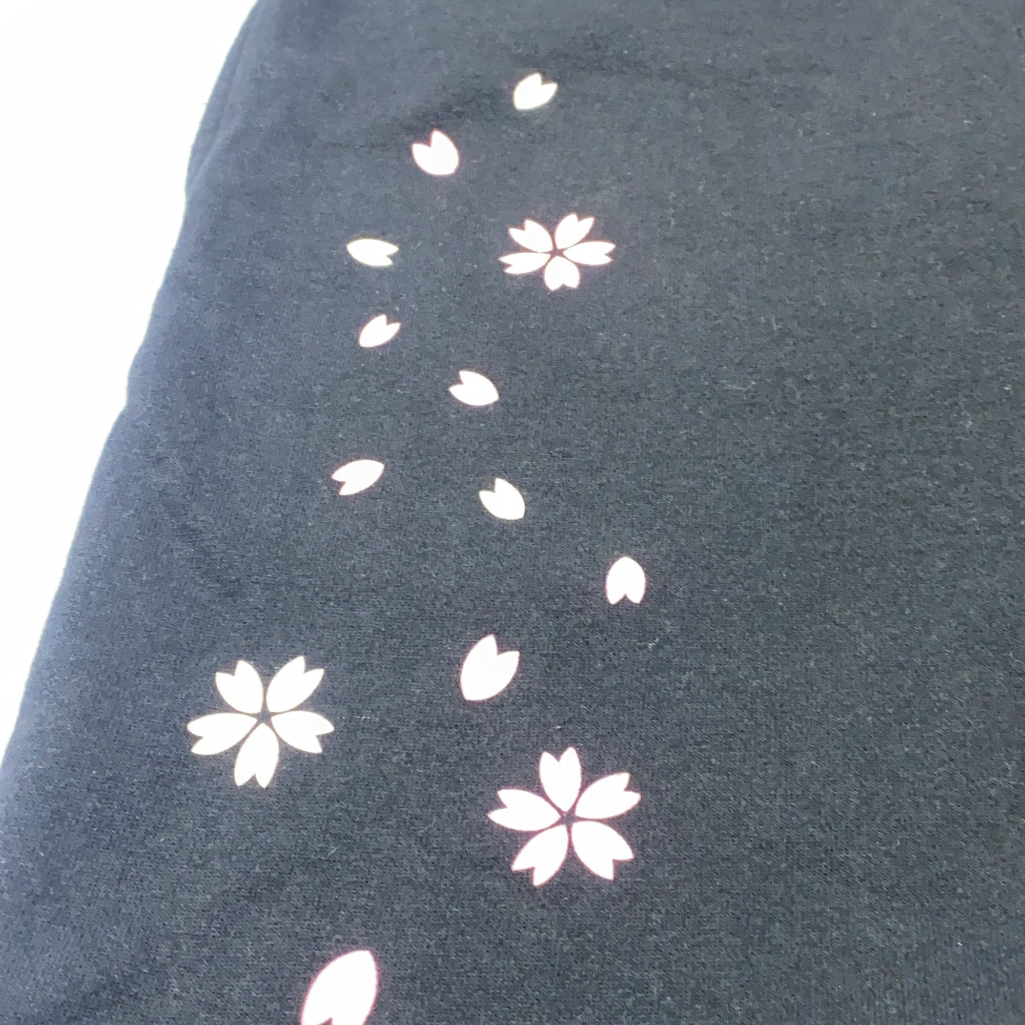 Bape A Bathing Ape Sakura Sweat Shorts Black Size L Size US 34 / EU 50 - 6 Thumbnail