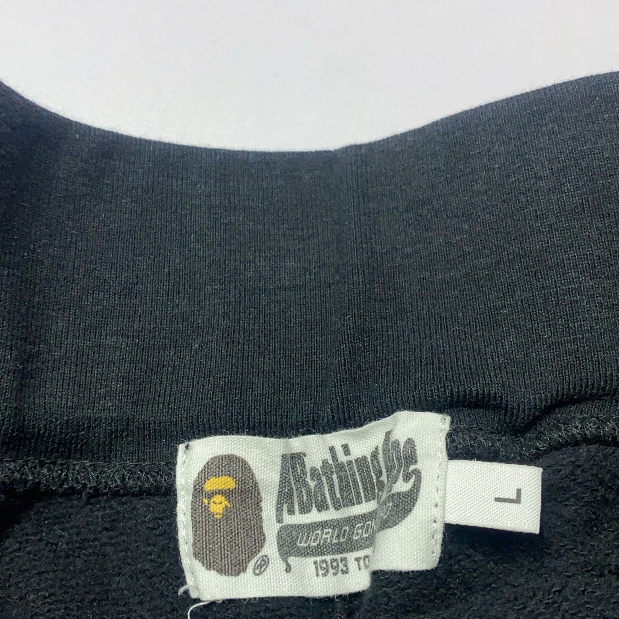 Bape A Bathing Ape Sakura Sweat Shorts Black Size L Size US 34 / EU 50 - 3 Thumbnail