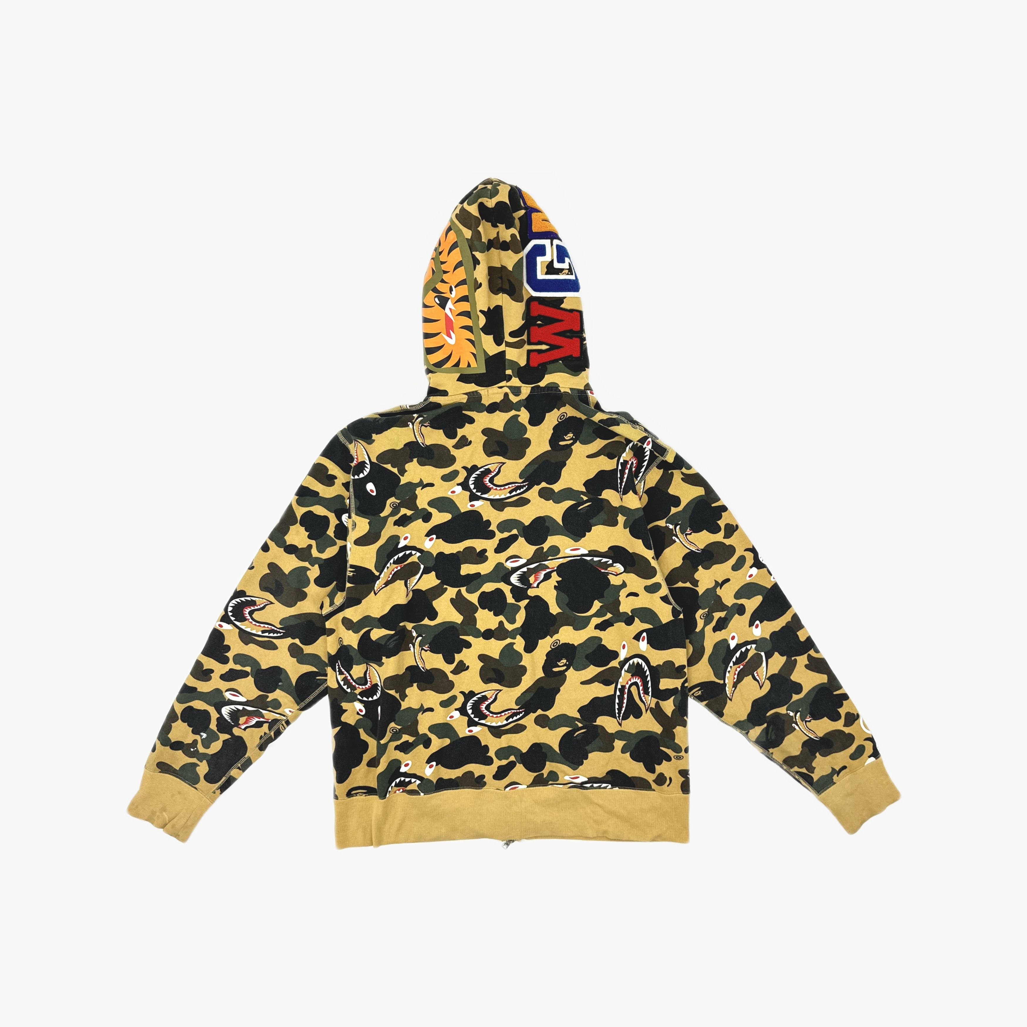 Bape A Bathing Ape Camo Shark Full Zip Hoodie Size L Size US L / EU 52-54 / 3 - 2 Thumbnail