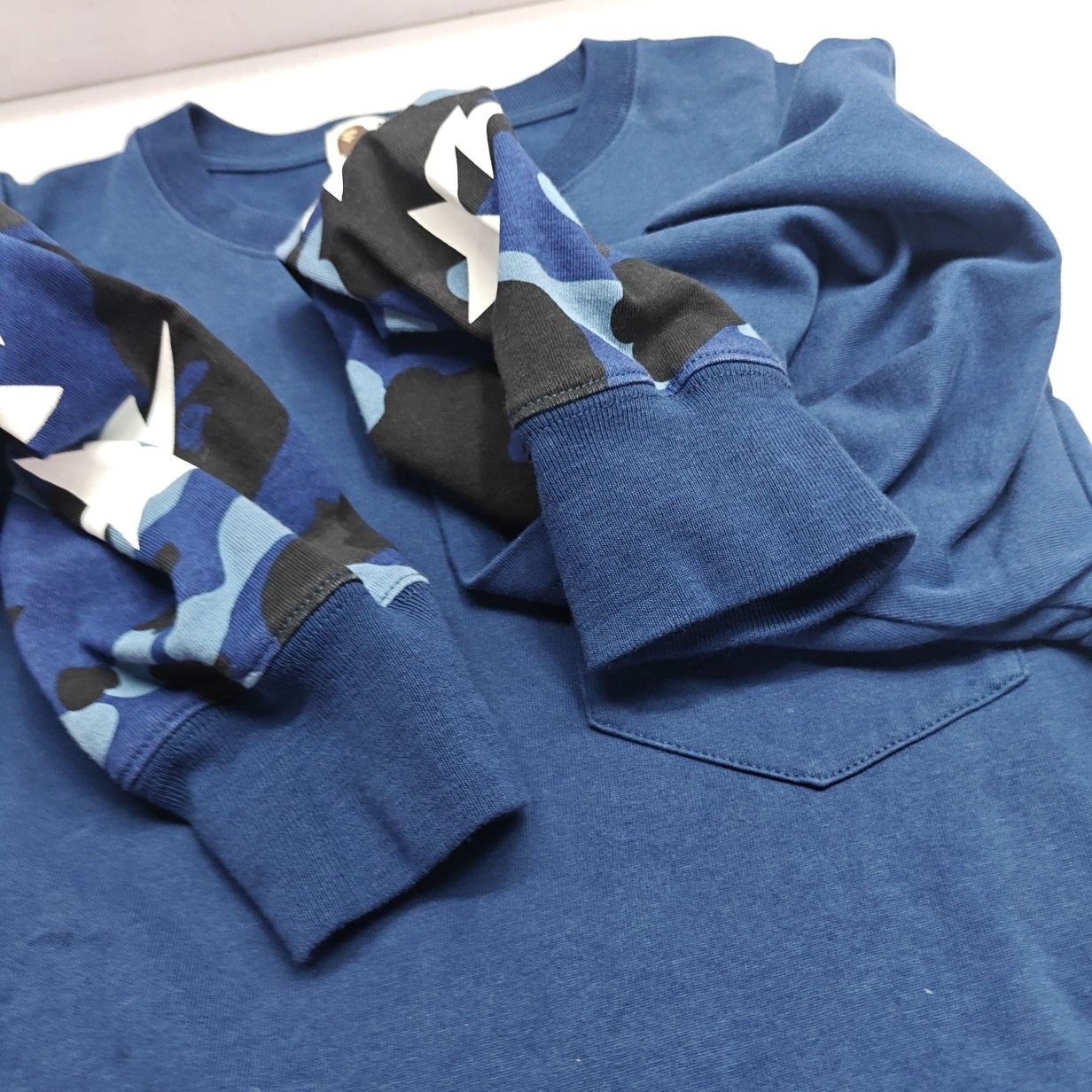 Bape A Bathing Ape x Russell Athletic Camo Long Sleeve T-Shirt M Size US M / EU 48-50 / 2 - 12 Thumbnail