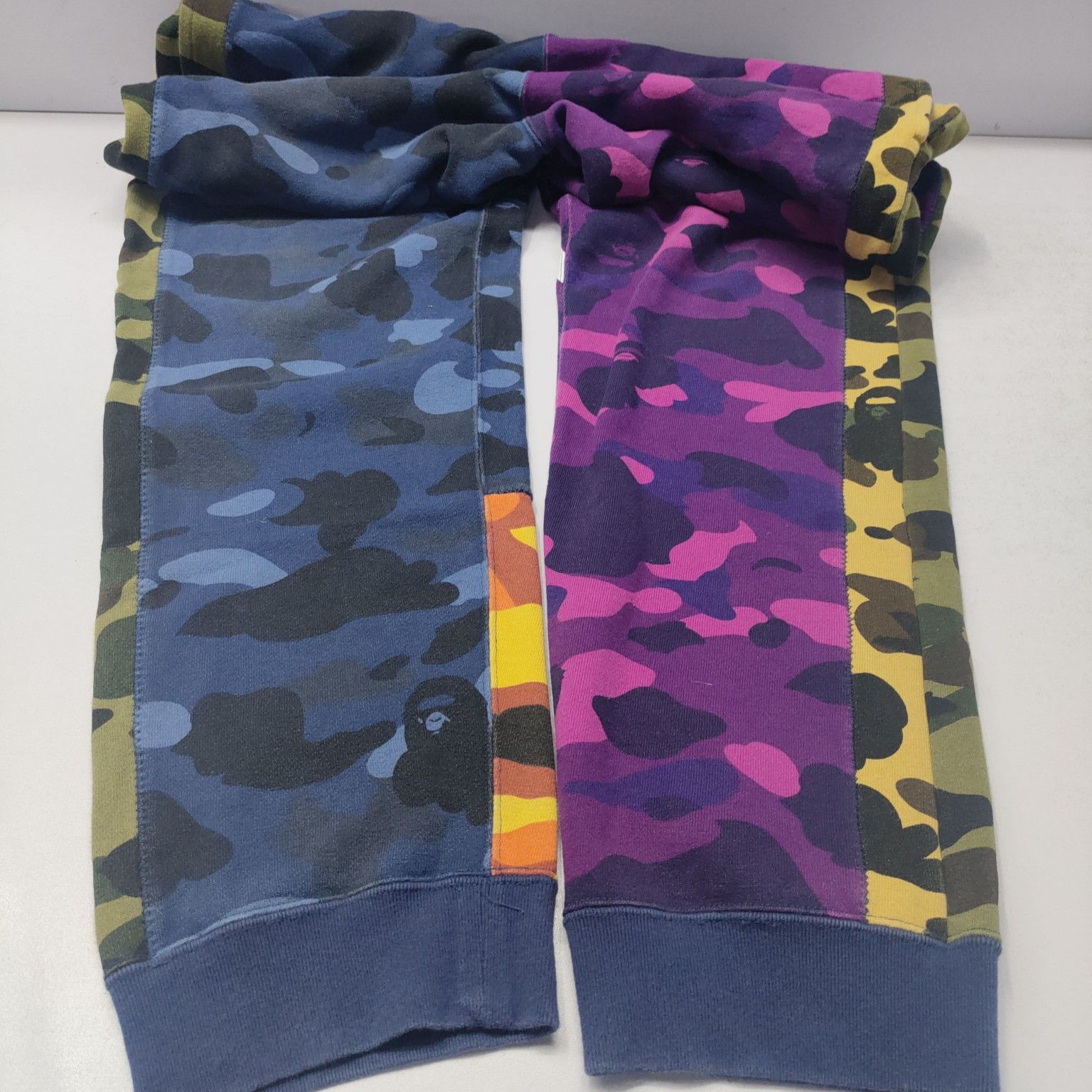 Bape A Bathing Ape Camo Paneled Sweatpants Size L Size US 34 / EU 50 - 11 Thumbnail