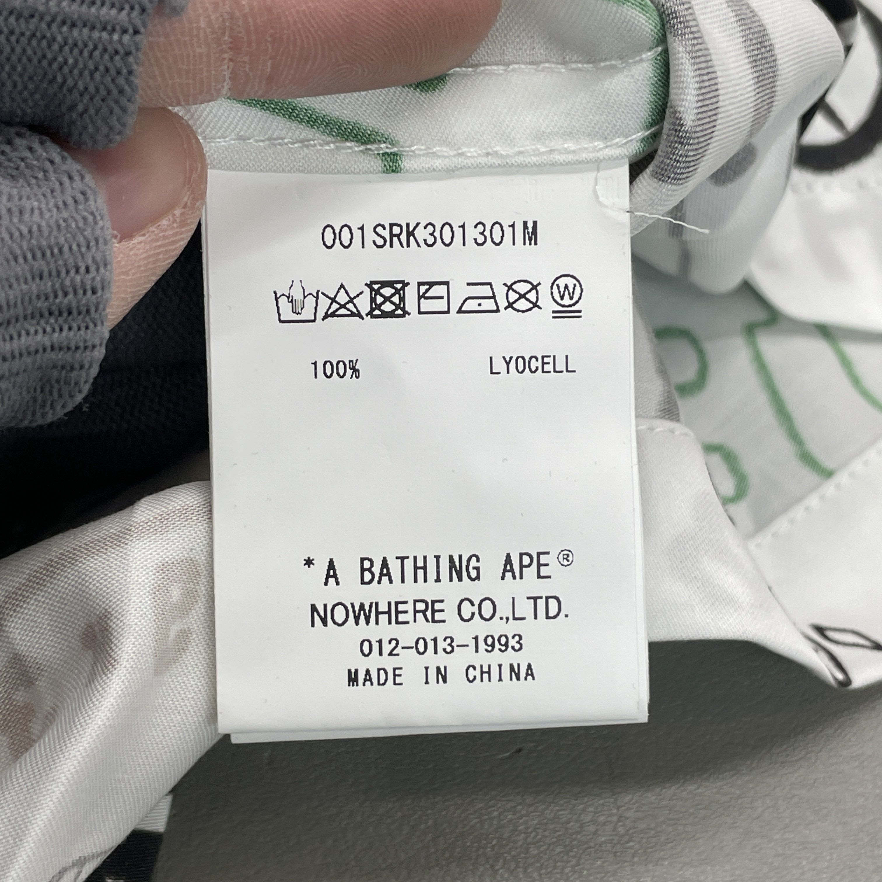 Bape A Bathing Ape Graphic Print Shirt Size XL Size US XL / EU 56 / 4 - 4 Thumbnail